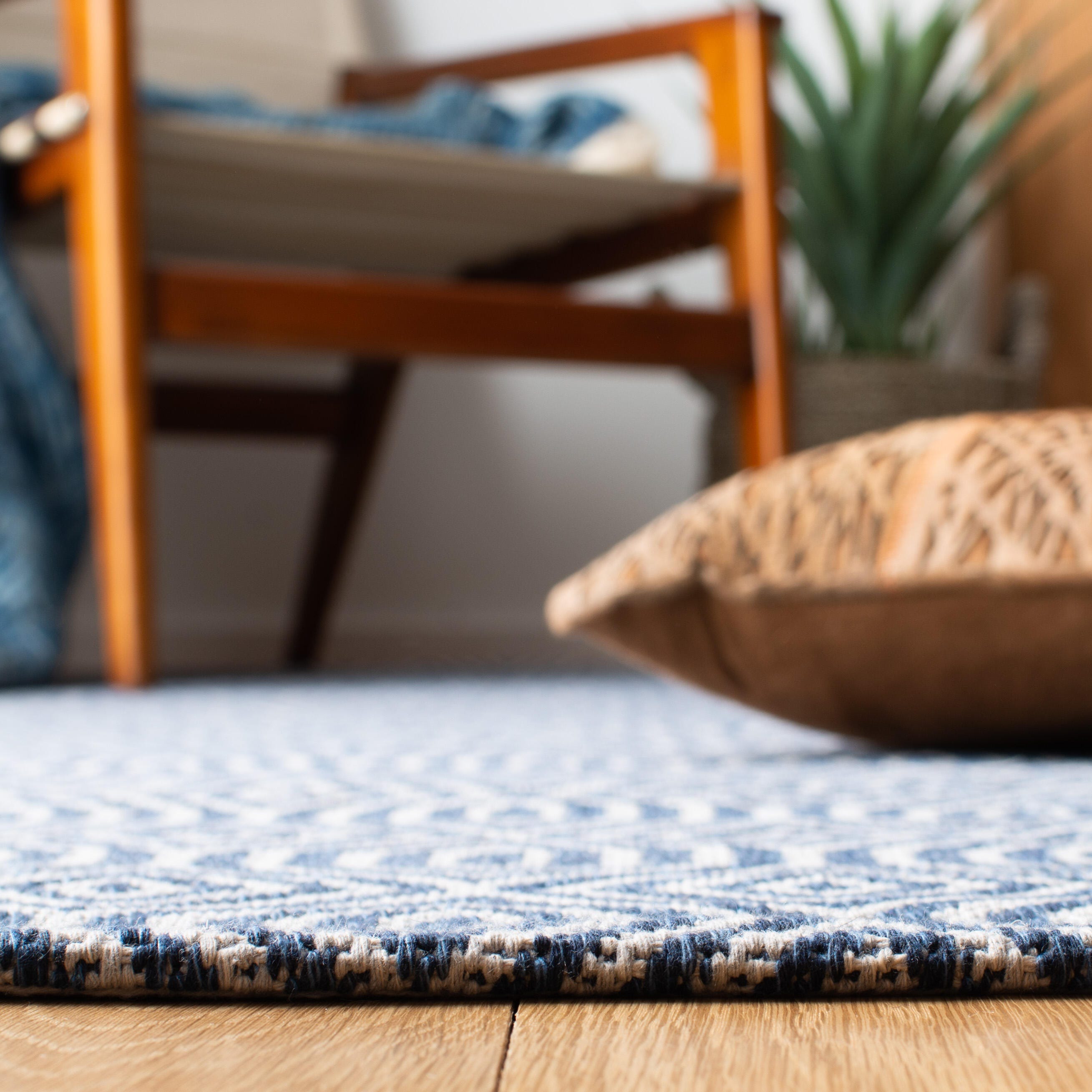 Safavieh Augustine Plaid 2' x 7' Runner Rug, Navy/Light Gray, large