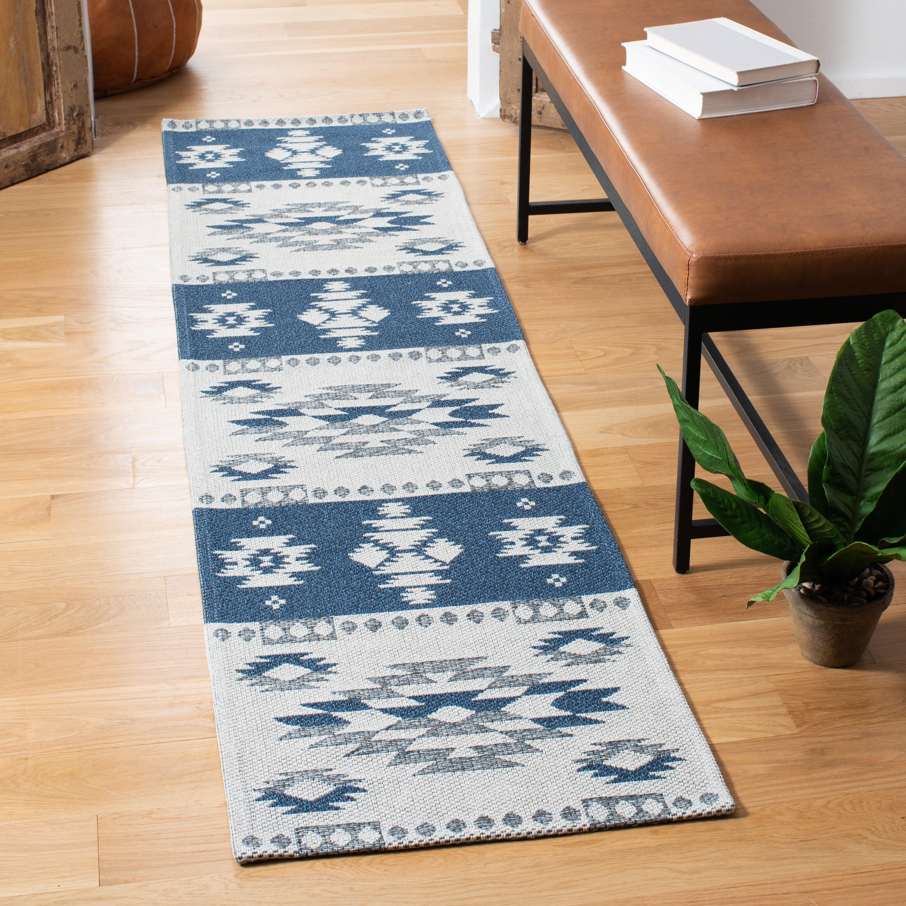 Safavieh Augustine Southwestern 2' x 8' Runner Rug, Navy/Creme, rollover