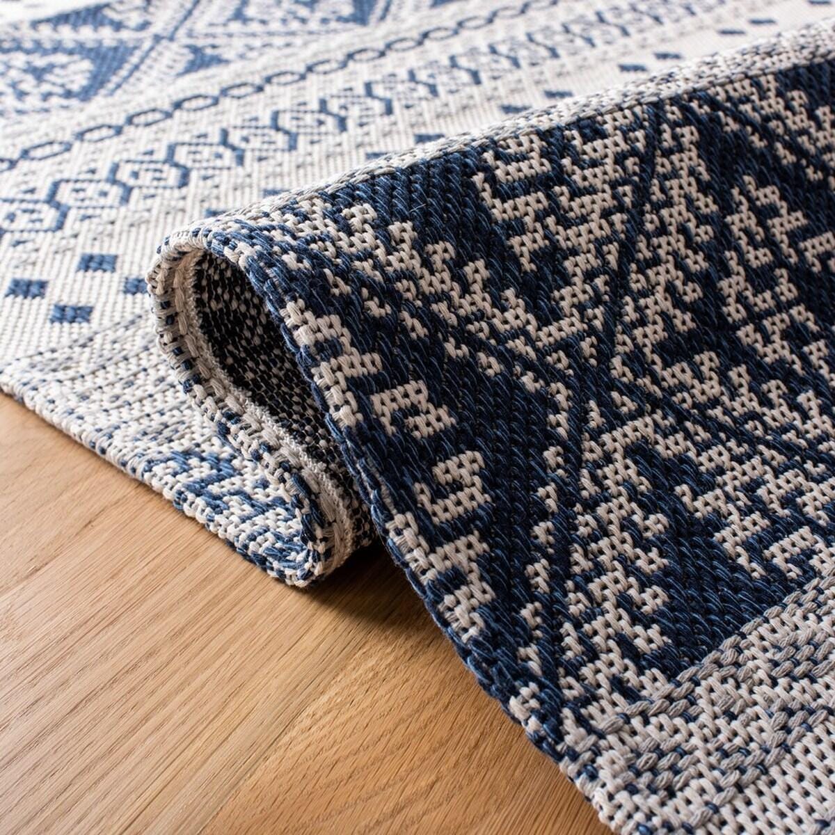 Safavieh Augustine 9' x 12' Area Rug, Navy/Creme, large