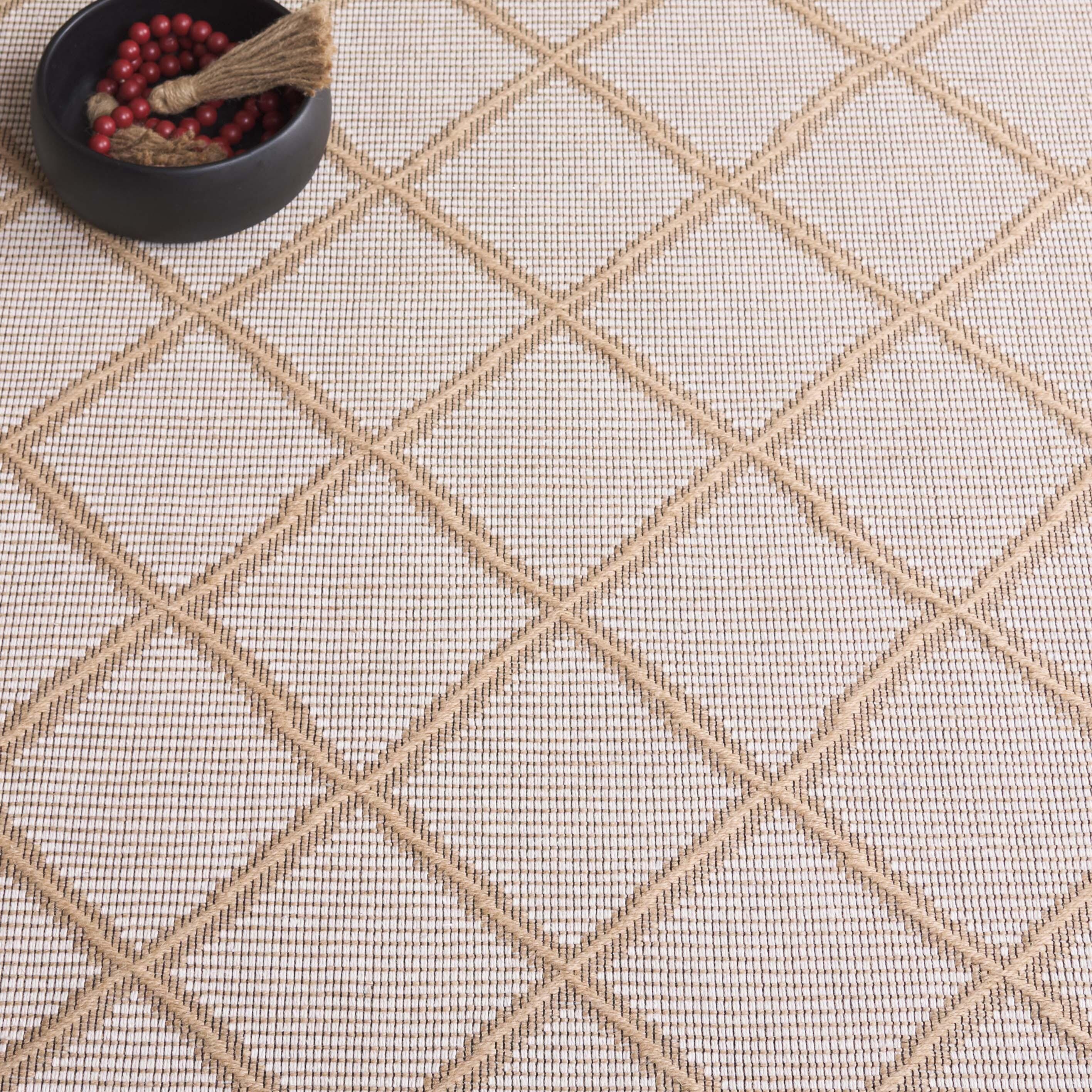 Safavieh Aspect 4' x 6' Area Rug, Ivory/Natural, large