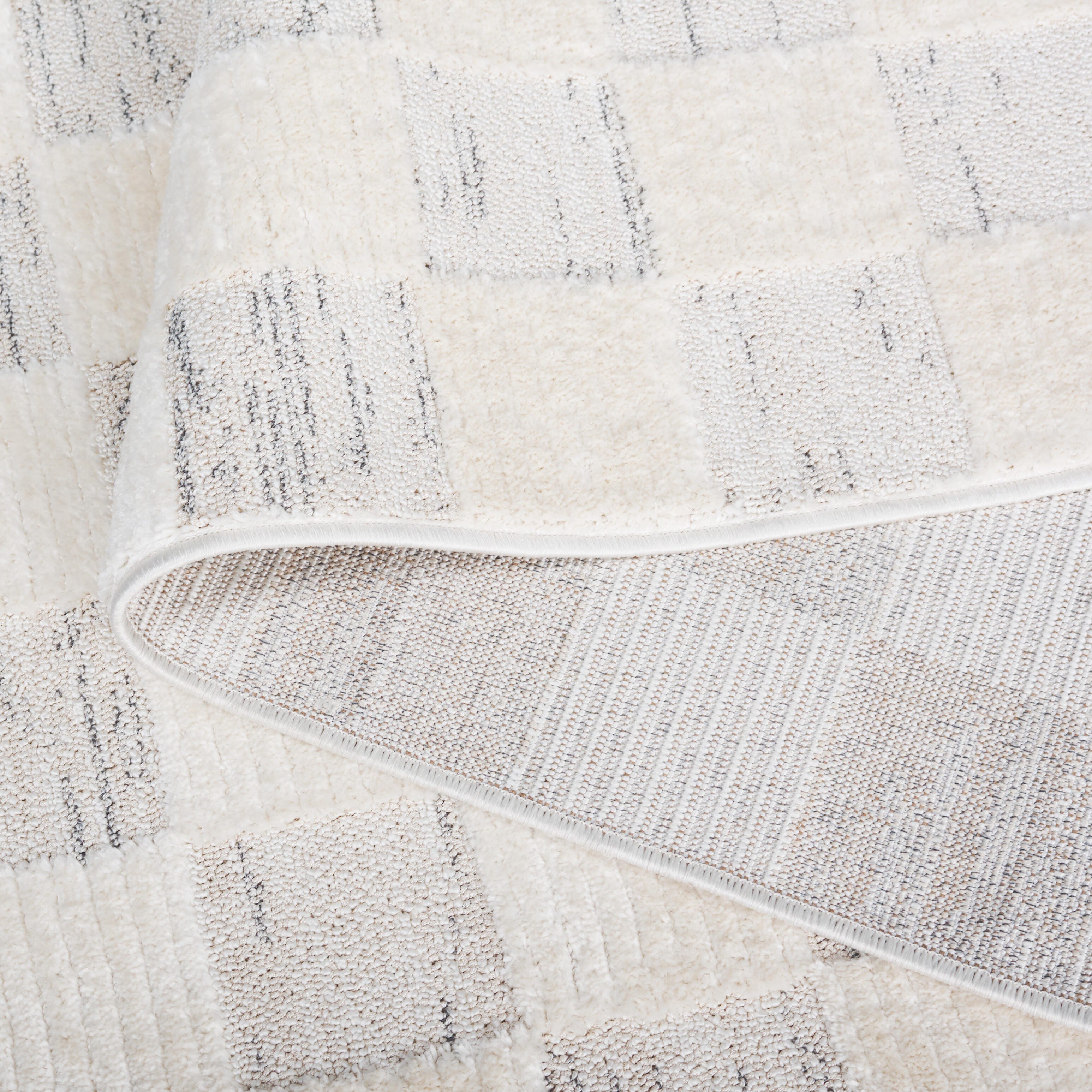 Safavieh Elmhurst 4' x 6' Area Rug, Ivory/Gray, large