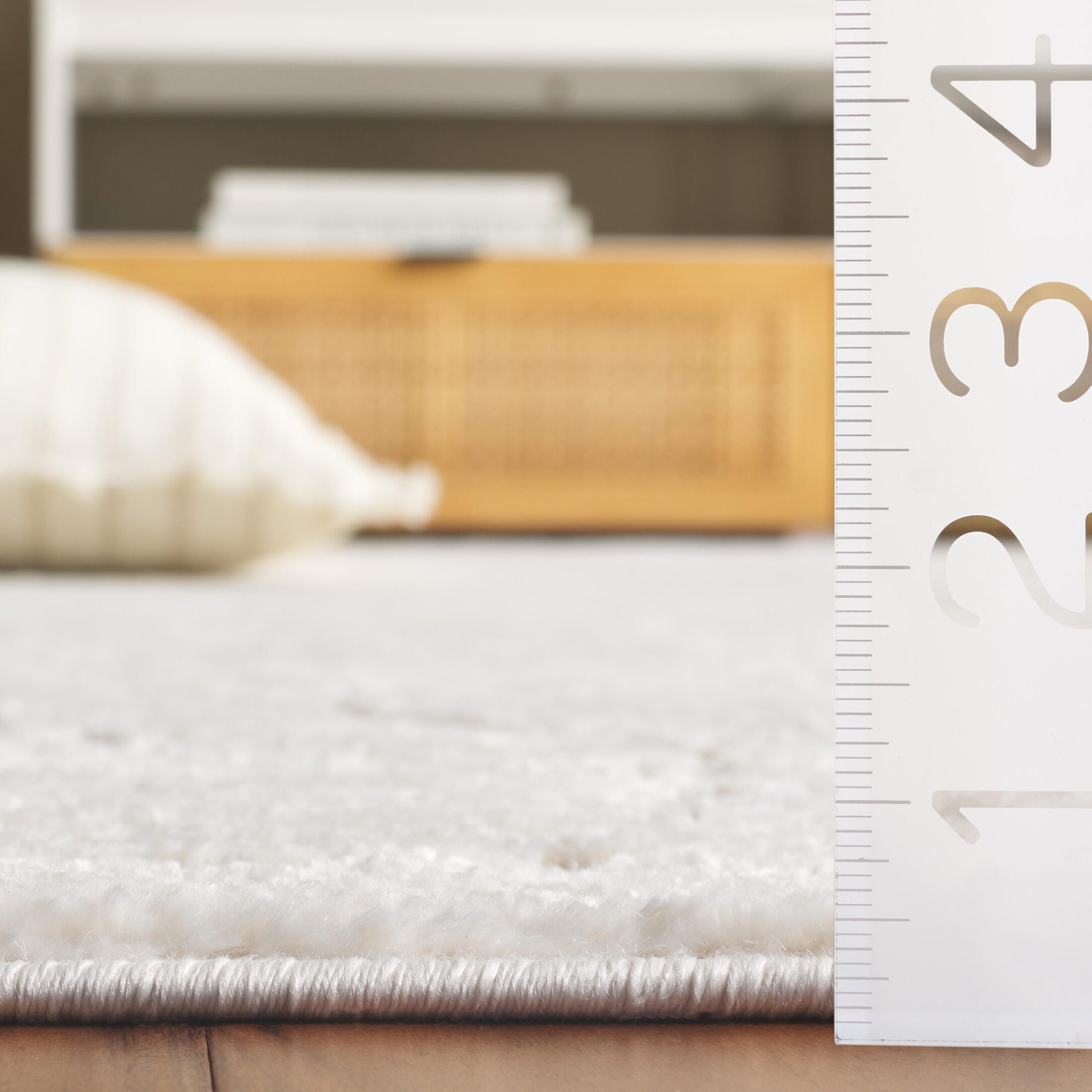 Safavieh Elmhurst 2' 2" x 8' Runner Rug, Ivory/Gray, large