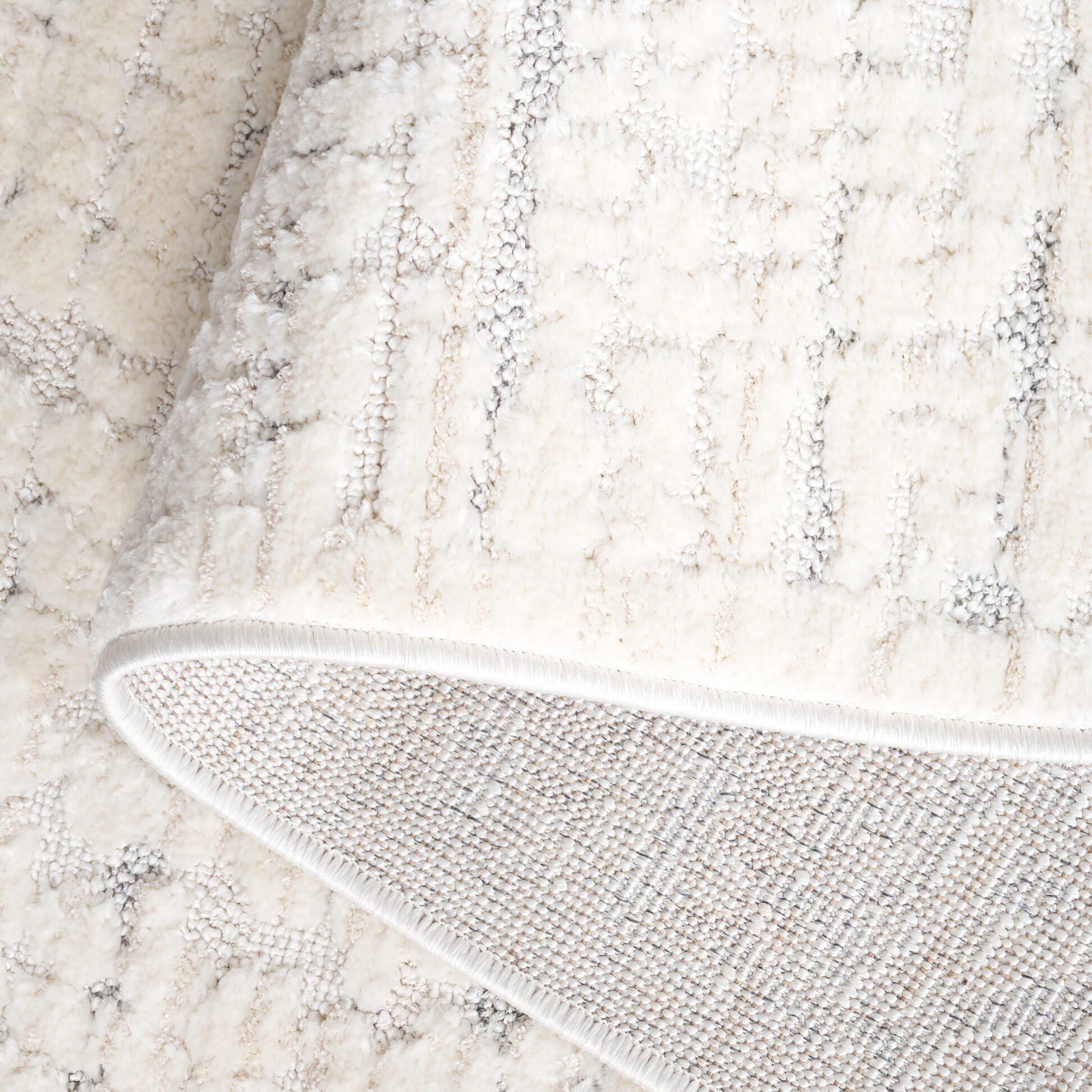 Safavieh Elmhurst 5' 3" x 7' 6" Area Rug, Ivory/Gray, large