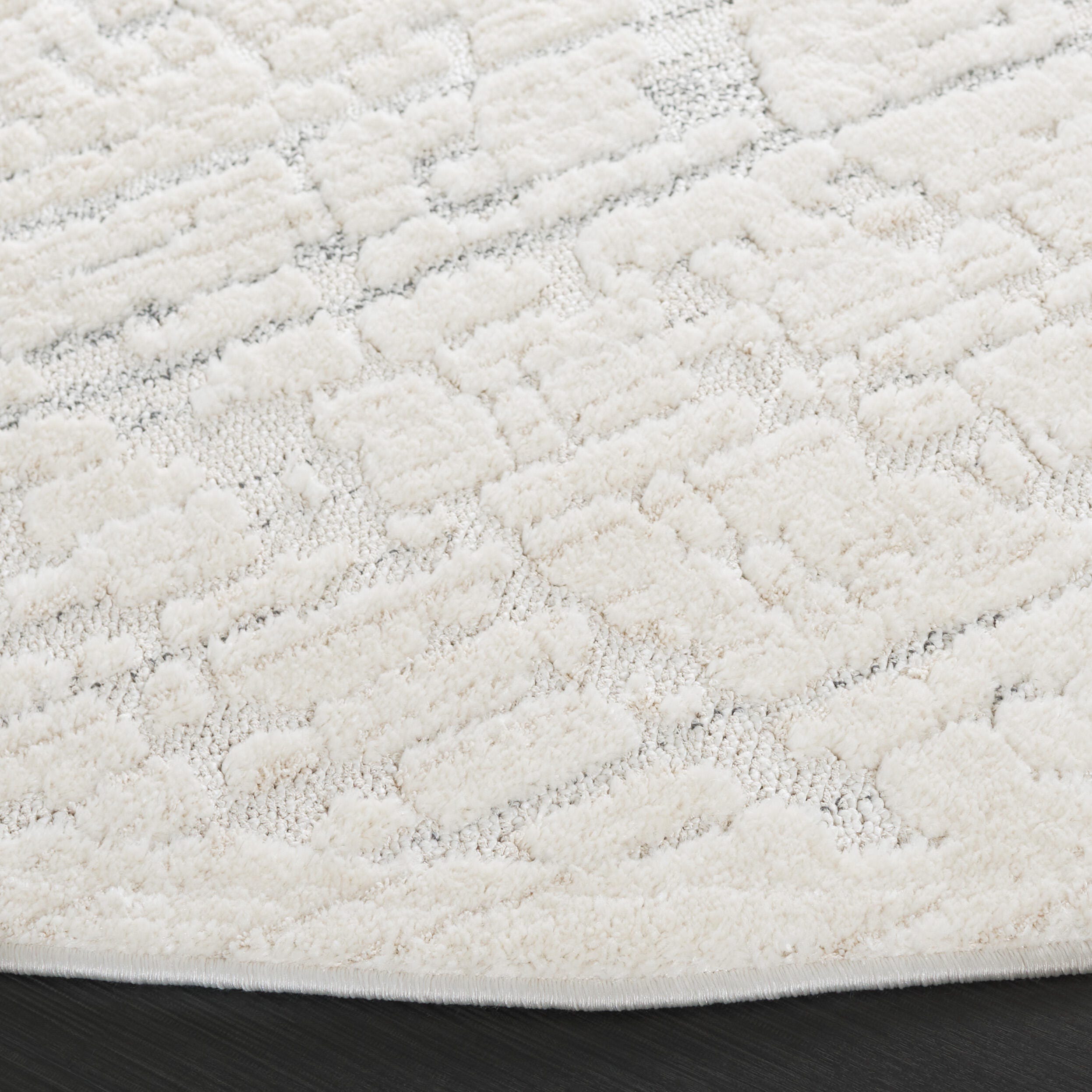 Safavieh Elmhurst 6' 7" x 6' 7" Round Area Rug, Ivory/Gray, large