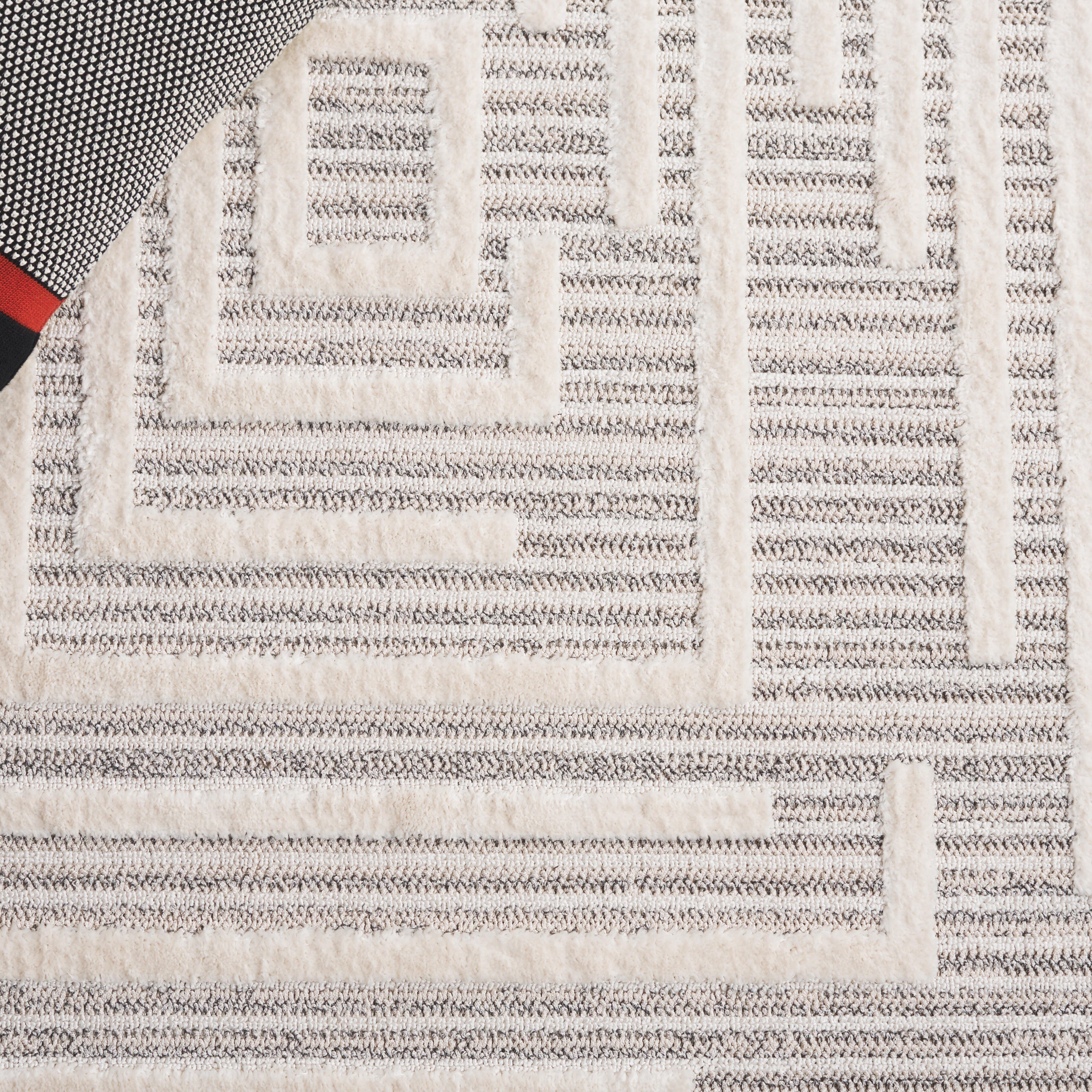 Safavieh Elmhurst 2' 2" x 8' Runner Rug, Ivory/Gray, large