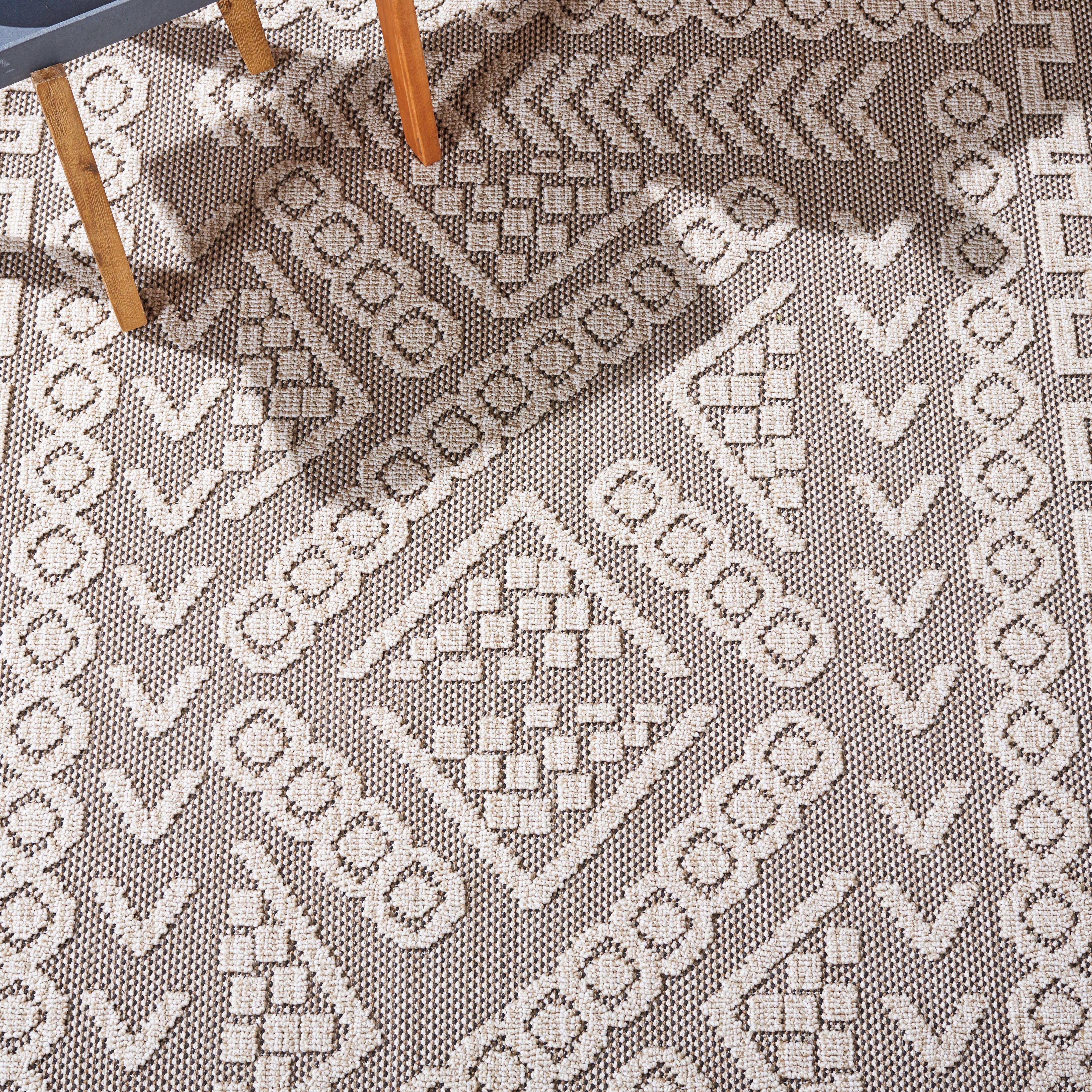 Safavieh Global 8' x 10' Area Rug, Beige/Light Beige, large