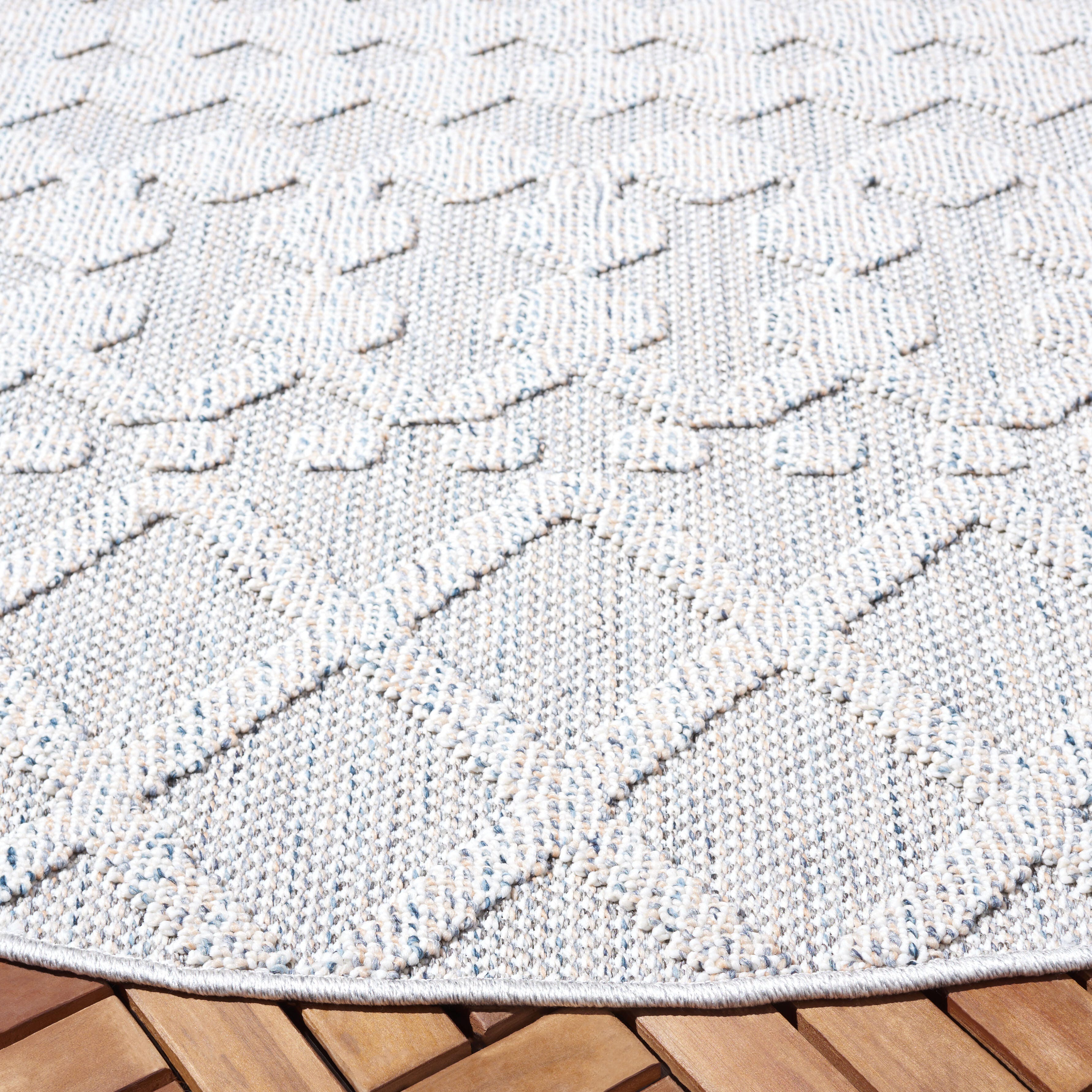 Safavieh Global 6' 7" x 6' 7" Round Area Rug, Gray/Ivory, large