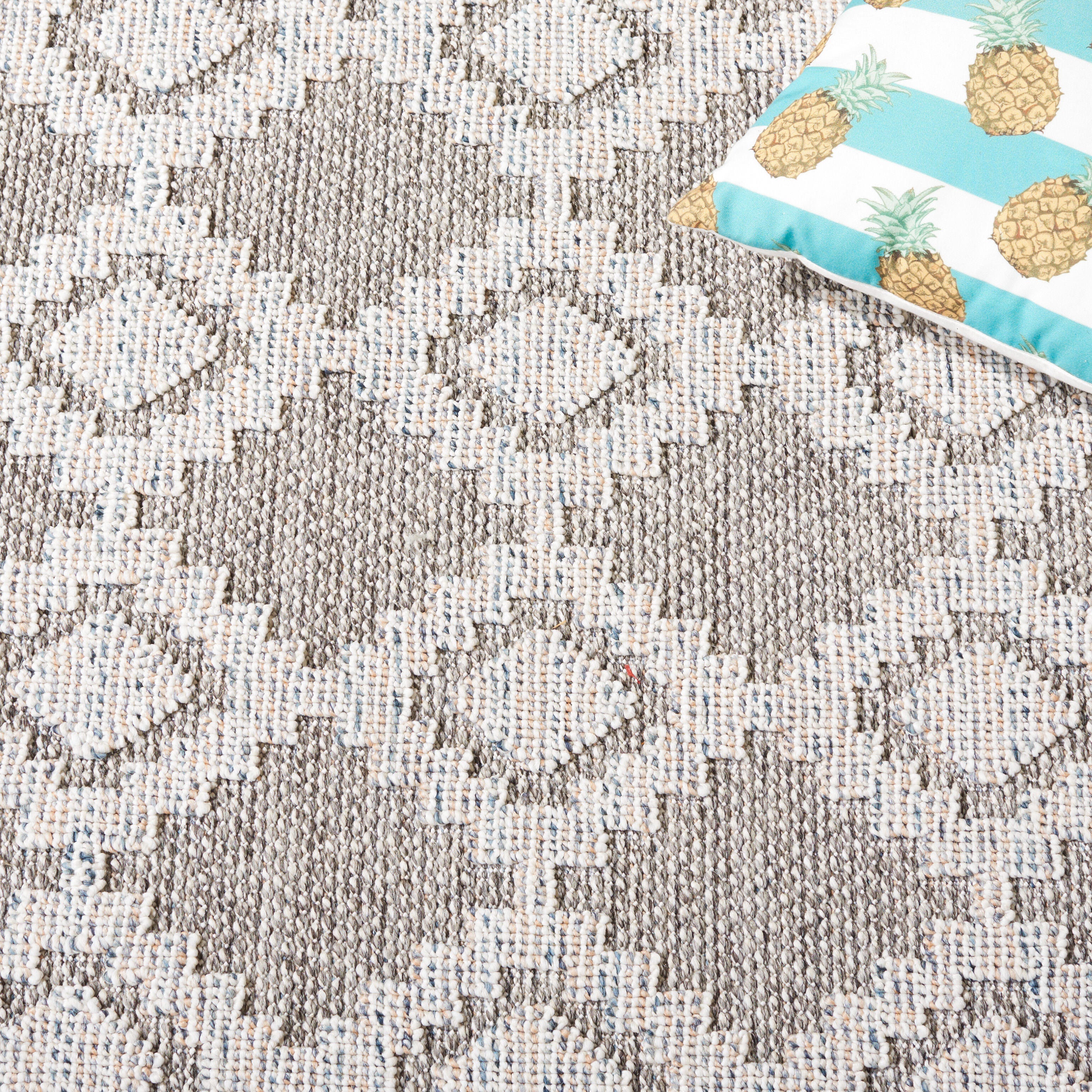 Safavieh Global 6' 7" x 6' 7" Square Area Rug, Gray/Ivory, large