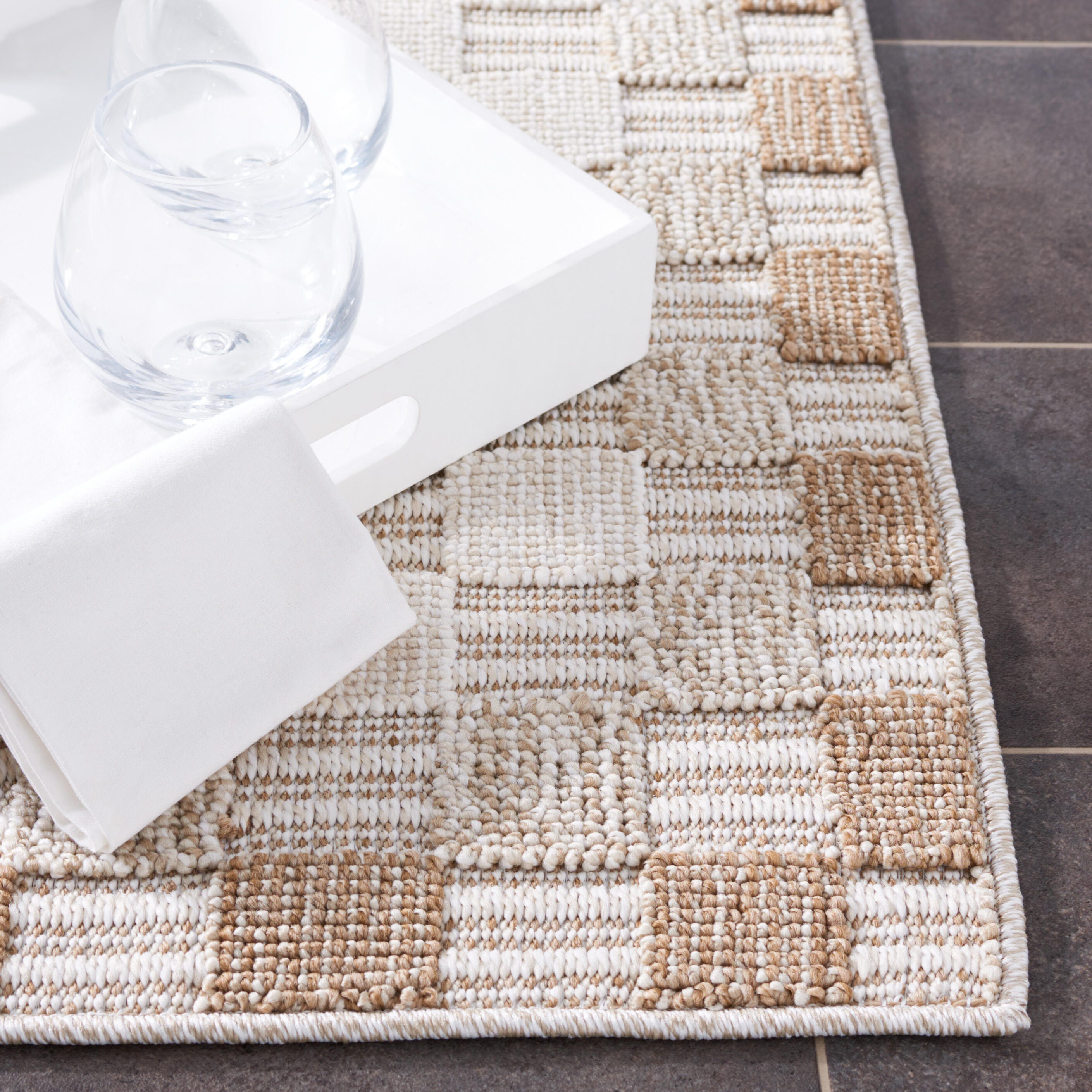 Safavieh Global 4' x 6' Area Rug, Beige/Light Beige, large