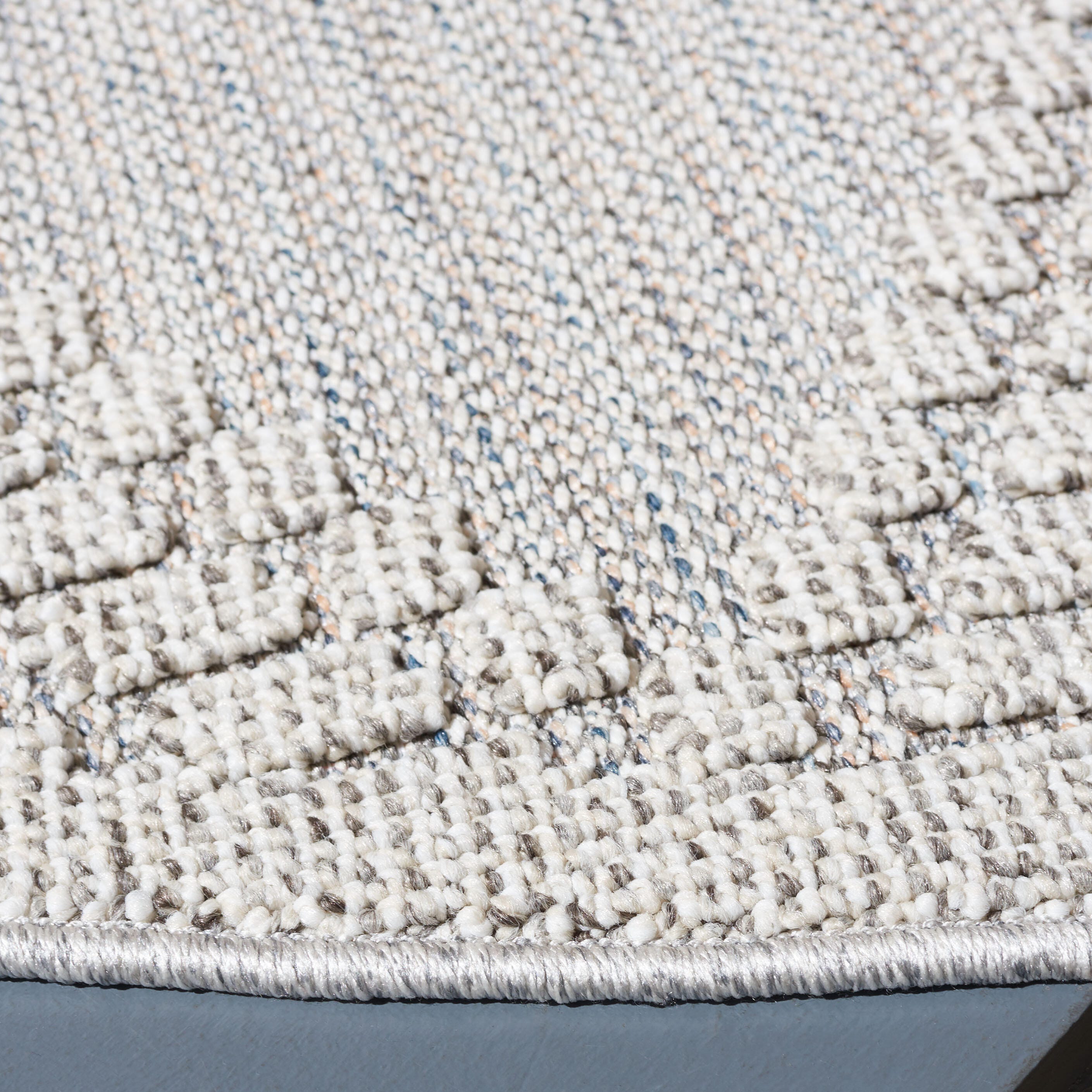 Safavieh Global 4' x 4' Round Area Rug, Gray/Light Gray, large