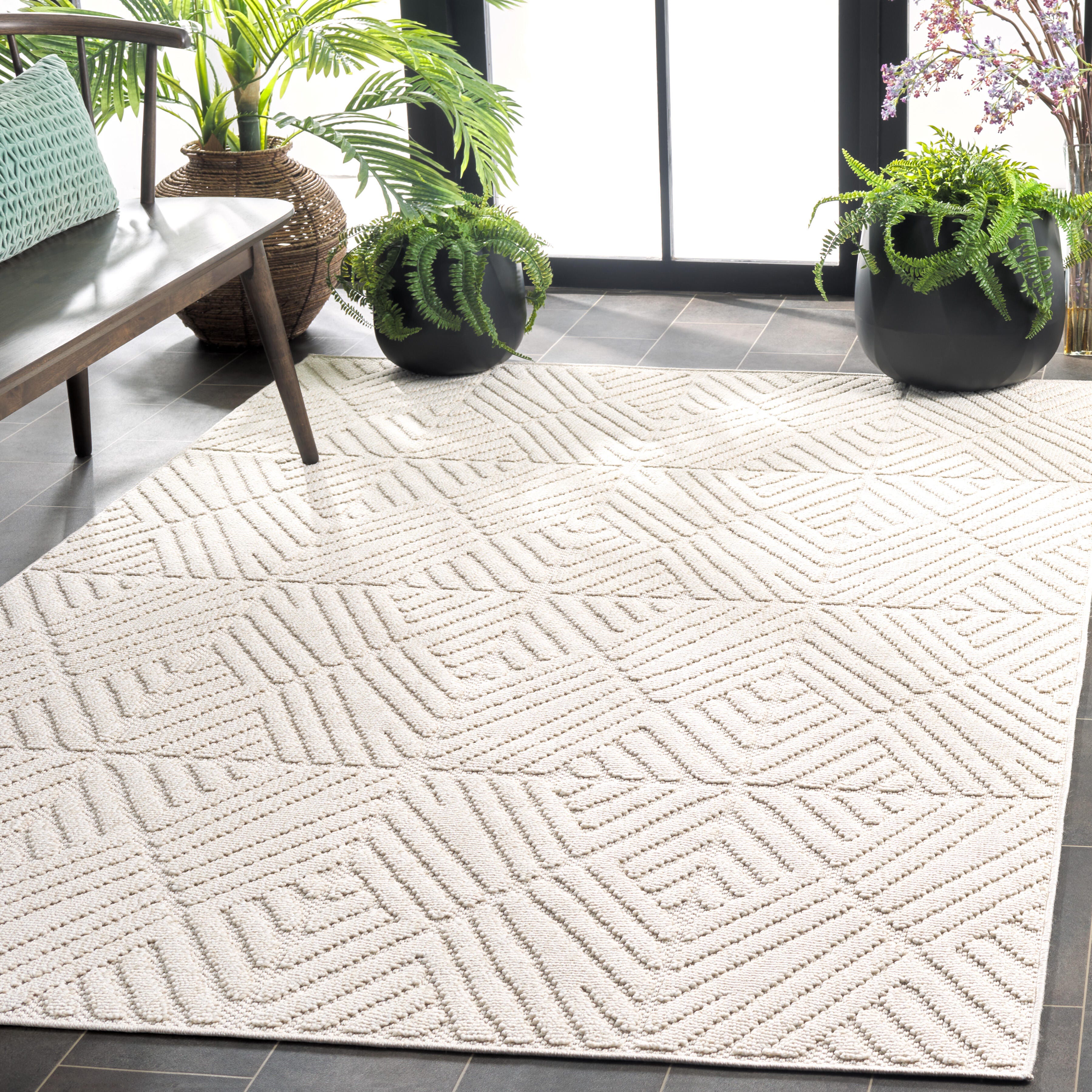 Safavieh Global 4' x 6' Area Rug, Light Beige/Ivory