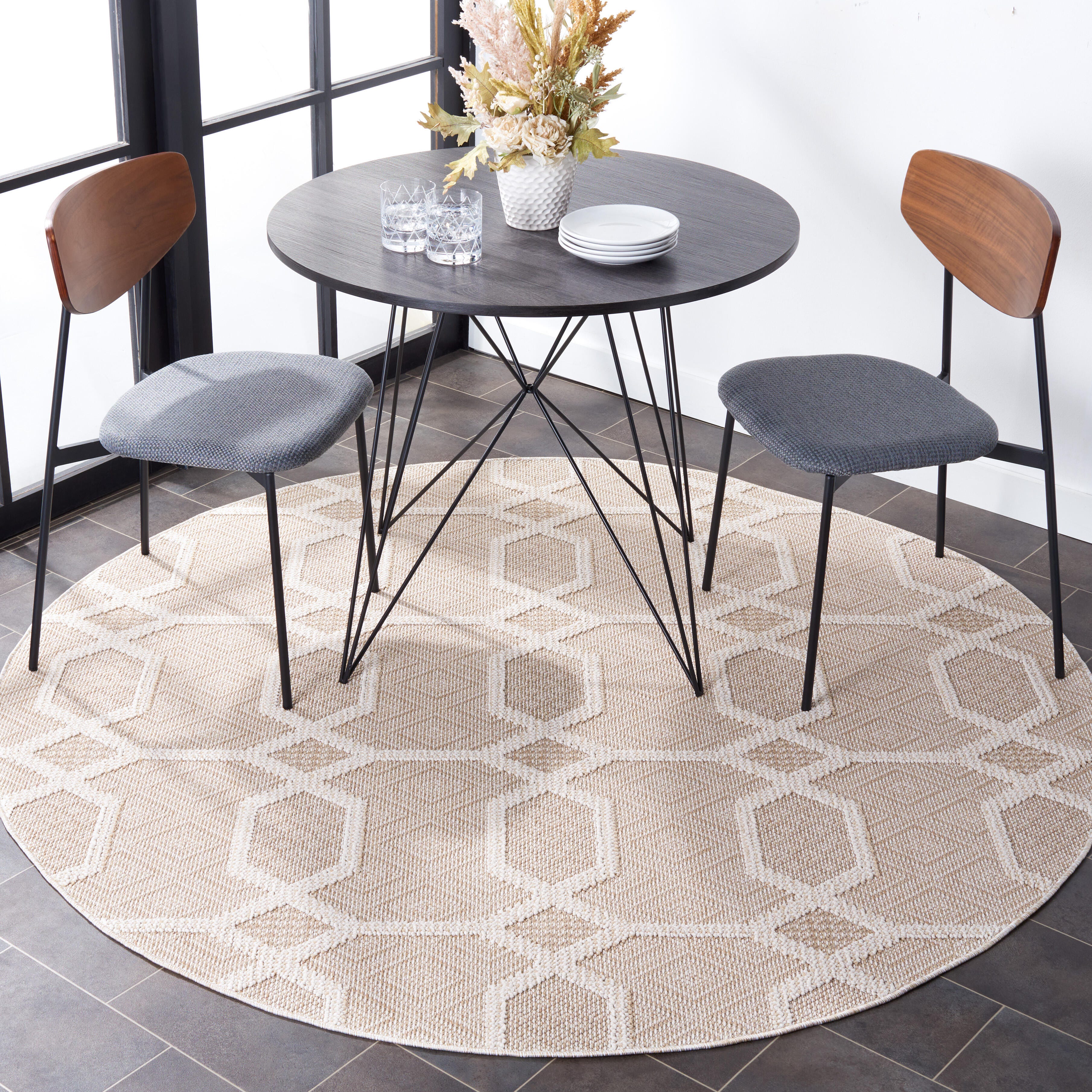 Safavieh Global 6' 7" x 6' 7" Round Area Rug, Beige/Ivory, rollover
