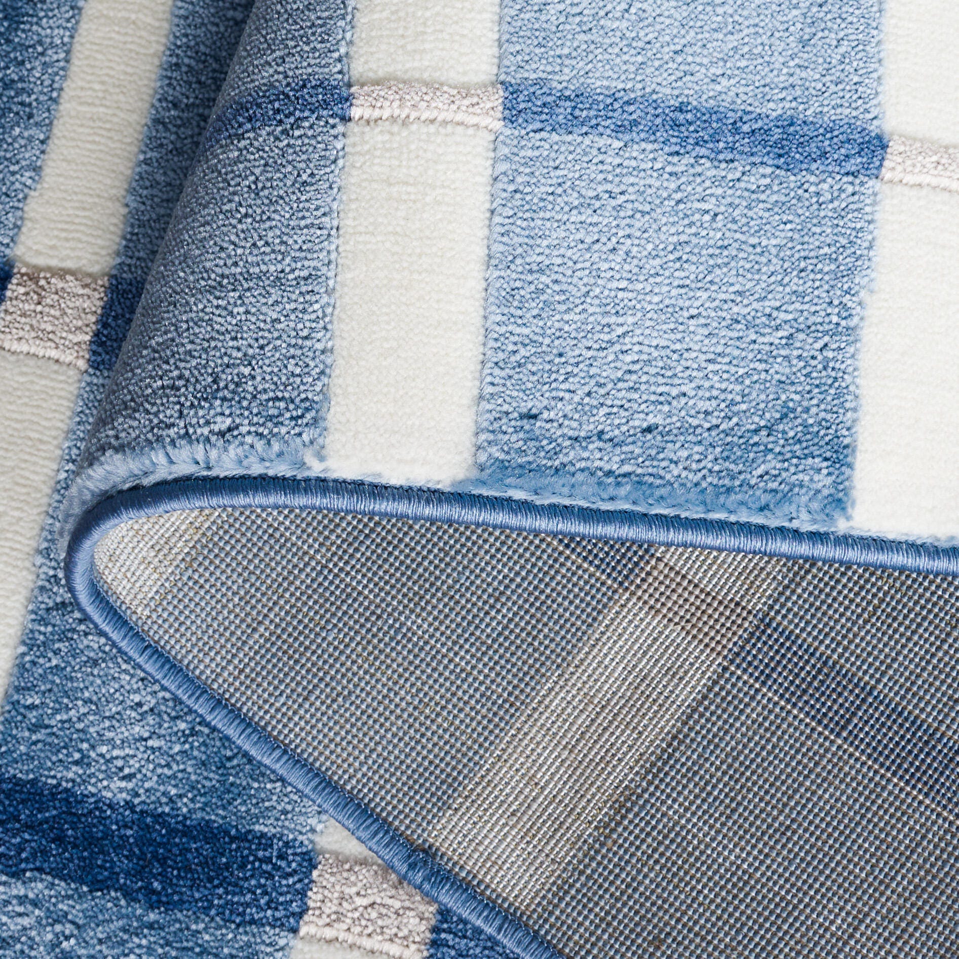 Safavieh Groove 4' x 6' Area Rug, Blue/Ivory, large