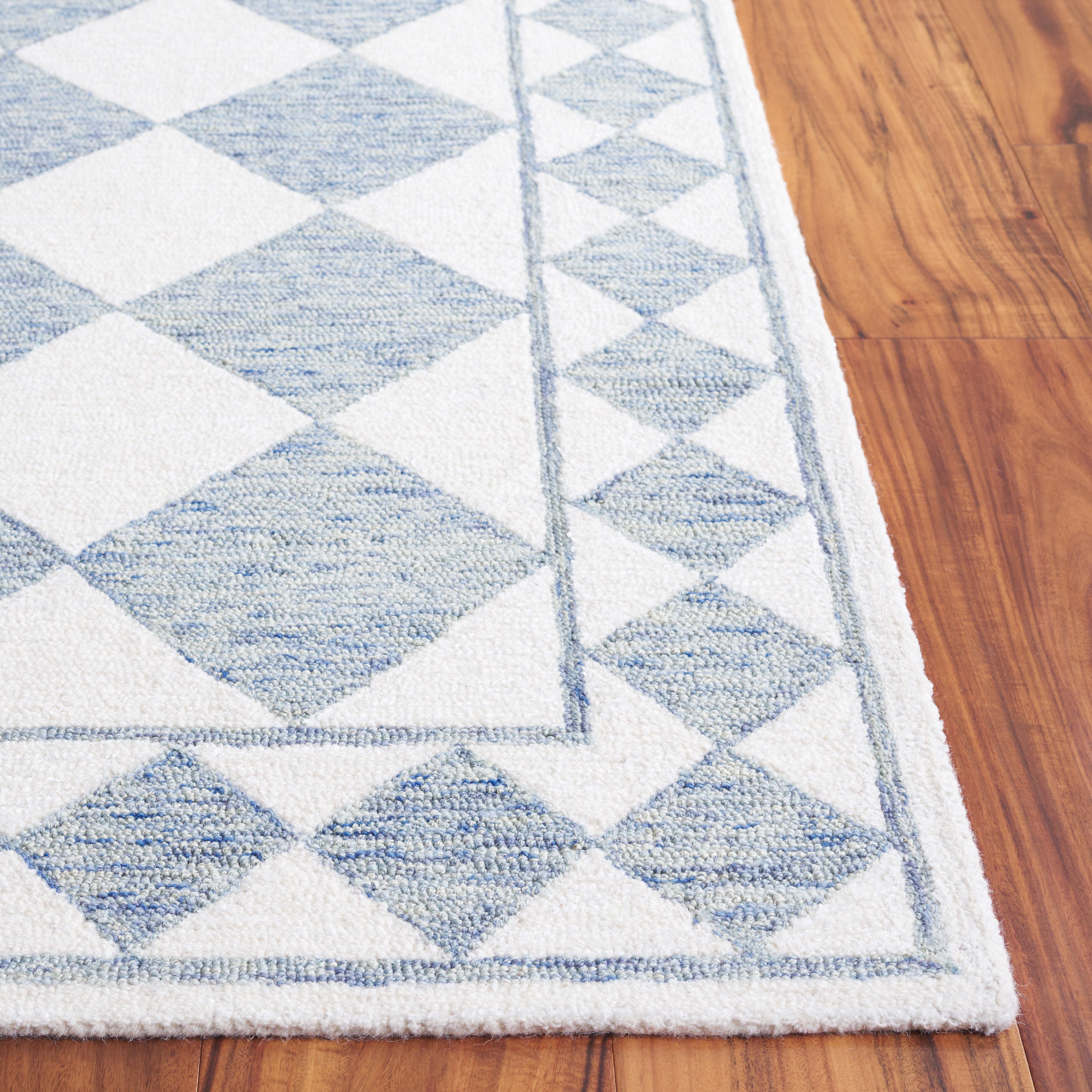 Safavieh Ebony 6' x 9' Area Rug, Blue/Ivory, large