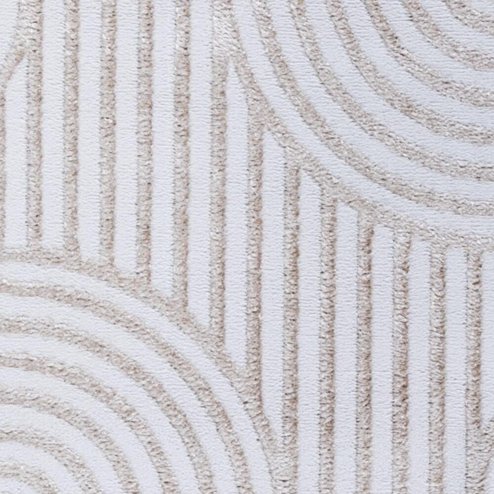 Safavieh Maya 5' 3" x 7' 6" Area Rug, Ivory, large