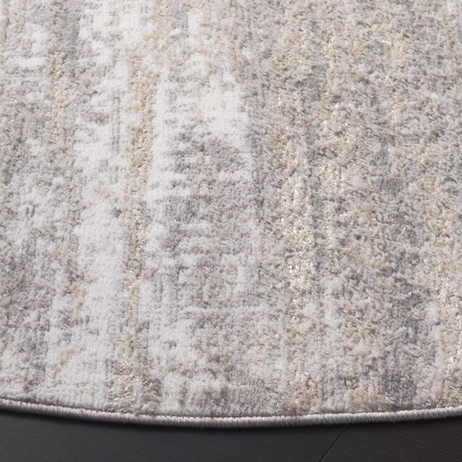 Safavieh Maya 8' x 10' Area Rug, Ivory/Gray, large