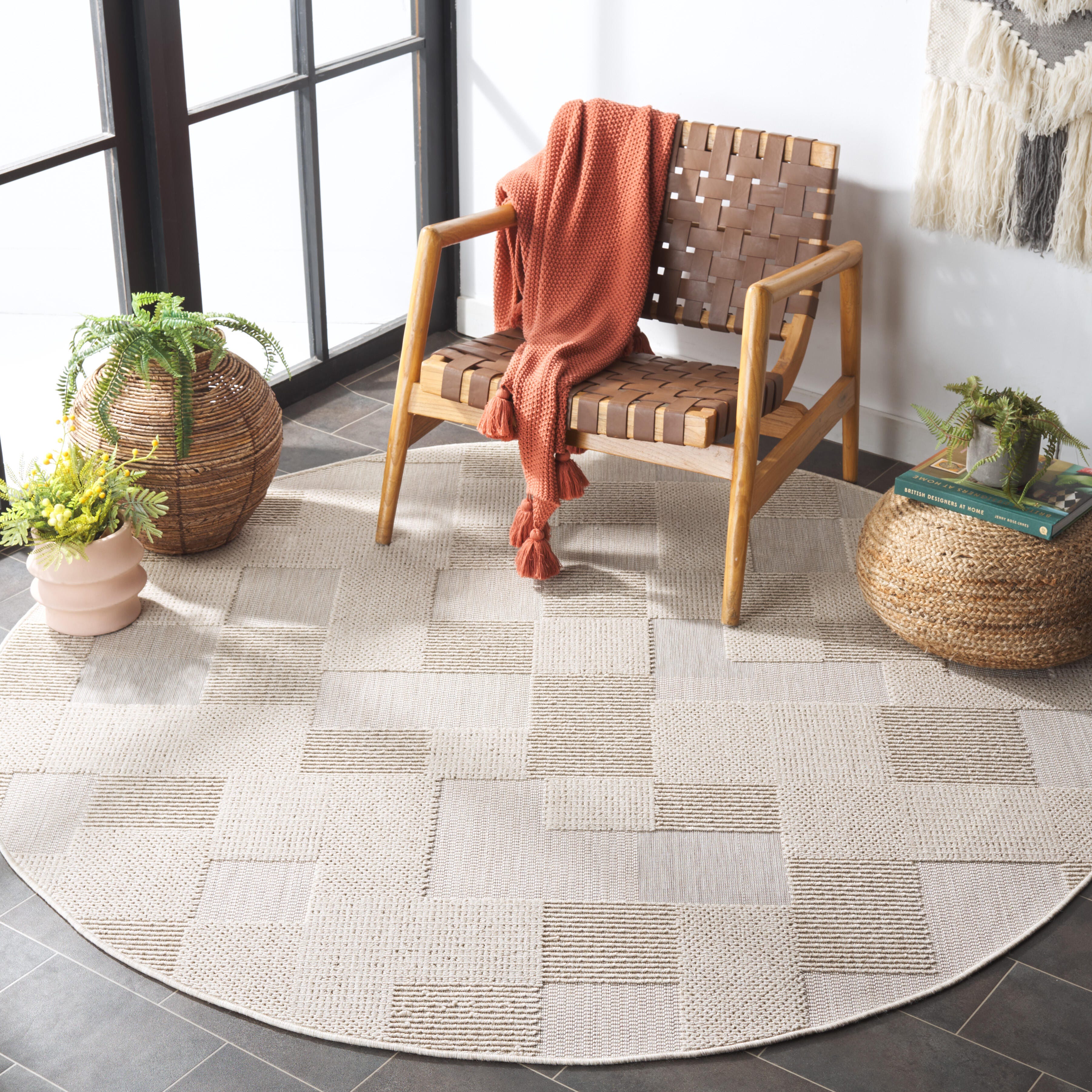 Safavieh Milos 6' 7" x 6' 7" Round Area Rug, Beige, large