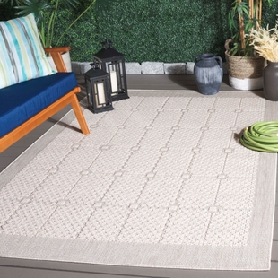 Safavieh Milos 5' 3" x 7' 6" Area Rug, Beige, rollover