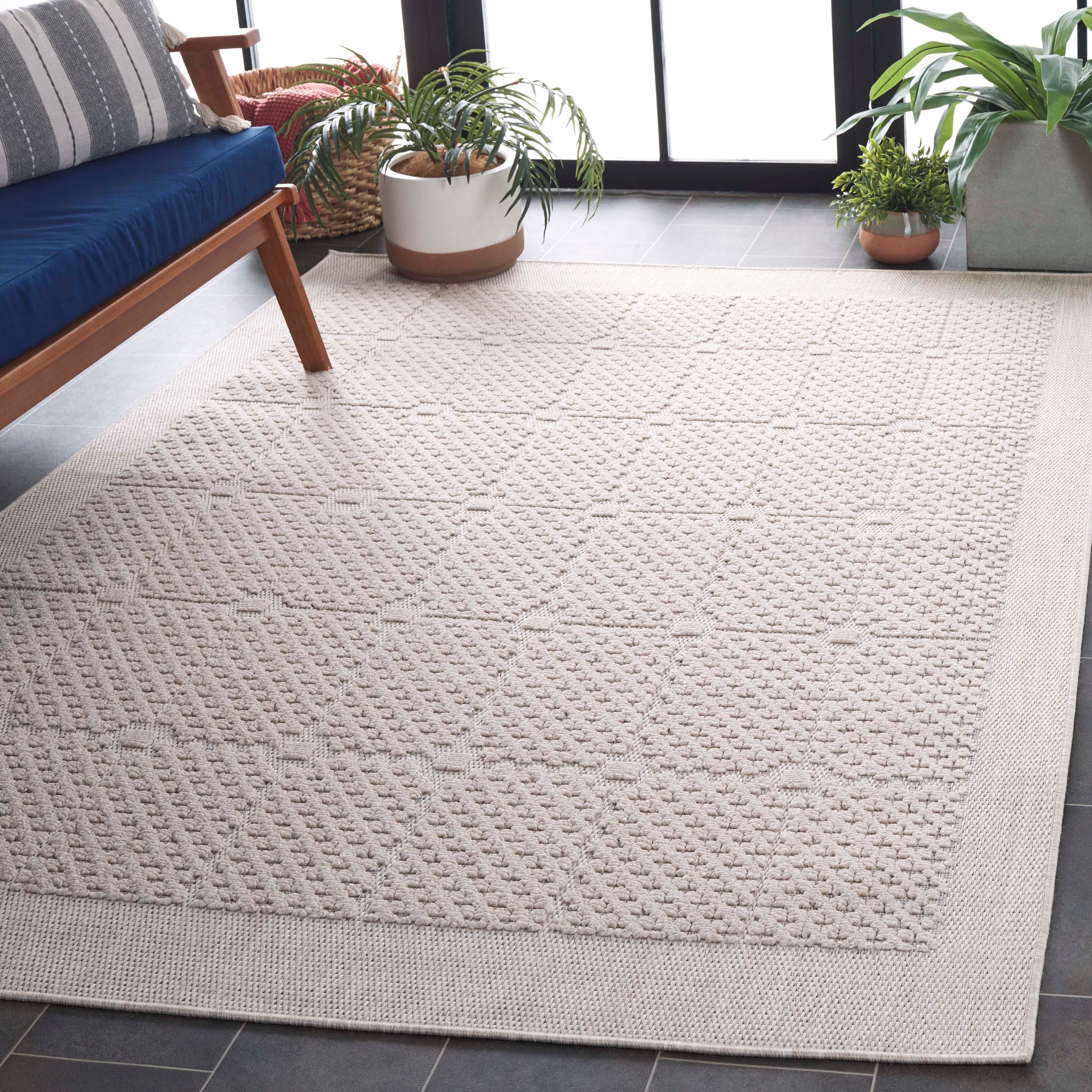 Safavieh Milos 5' 3" x 7' 6" Area Rug, Beige, large