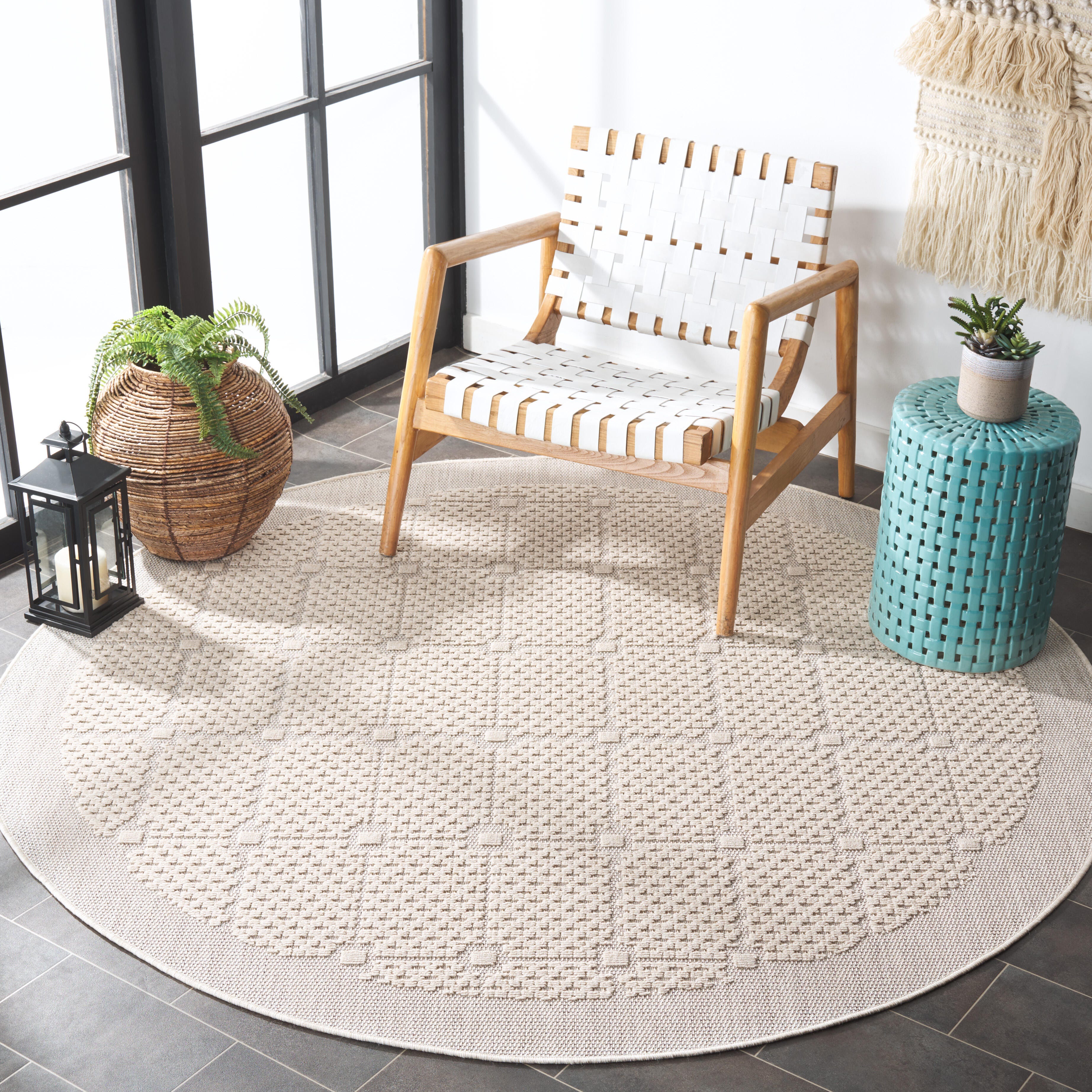 Safavieh Milos 6' 7" x 6' 7" Round Area Rug, Beige, large