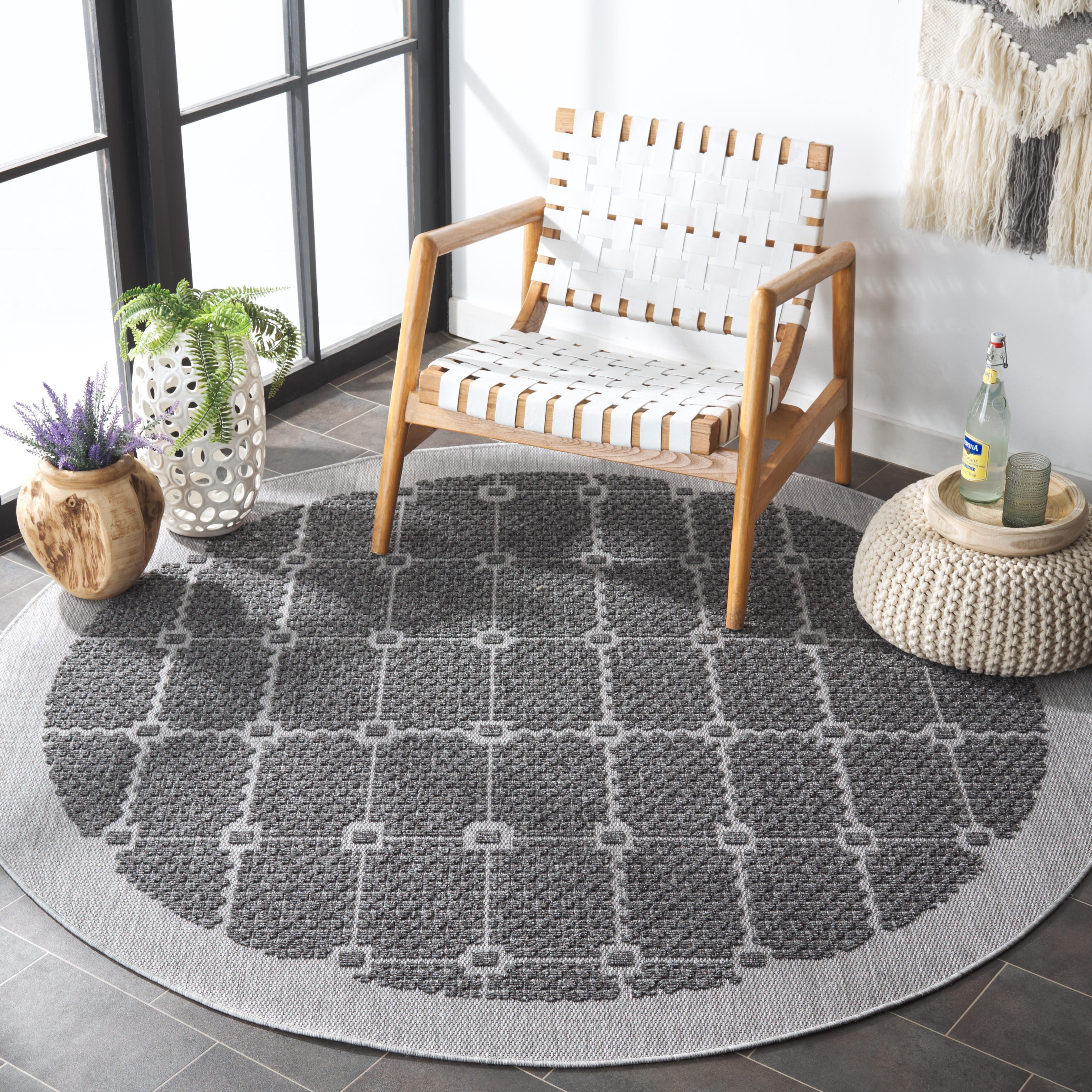 Safavieh Milos 6' 7" x 6' 7" Round Area Rug, Charcoal, large
