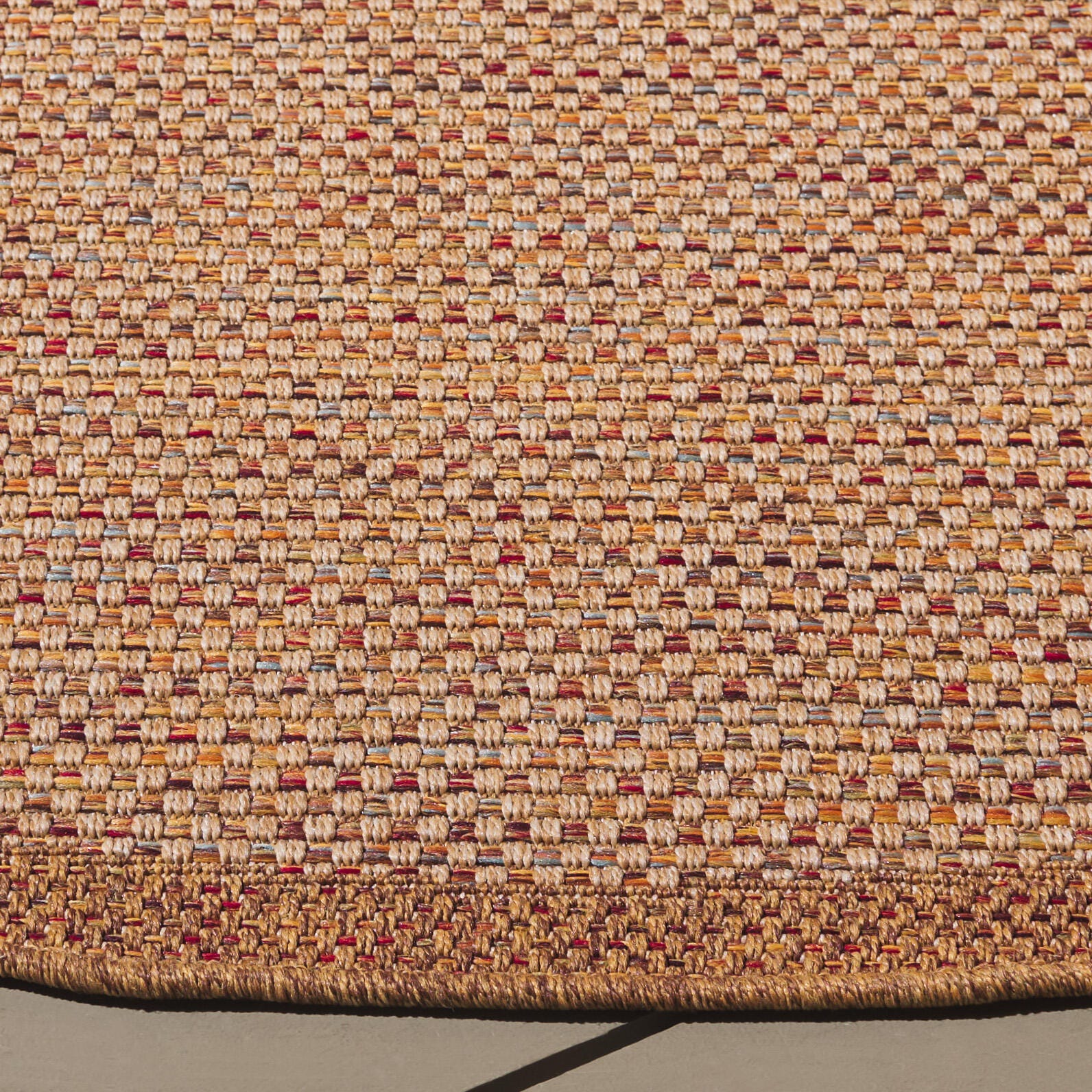 Safavieh Wicker 6' 7" x 6' 7" Round Area Rug, Natural/Brown, large