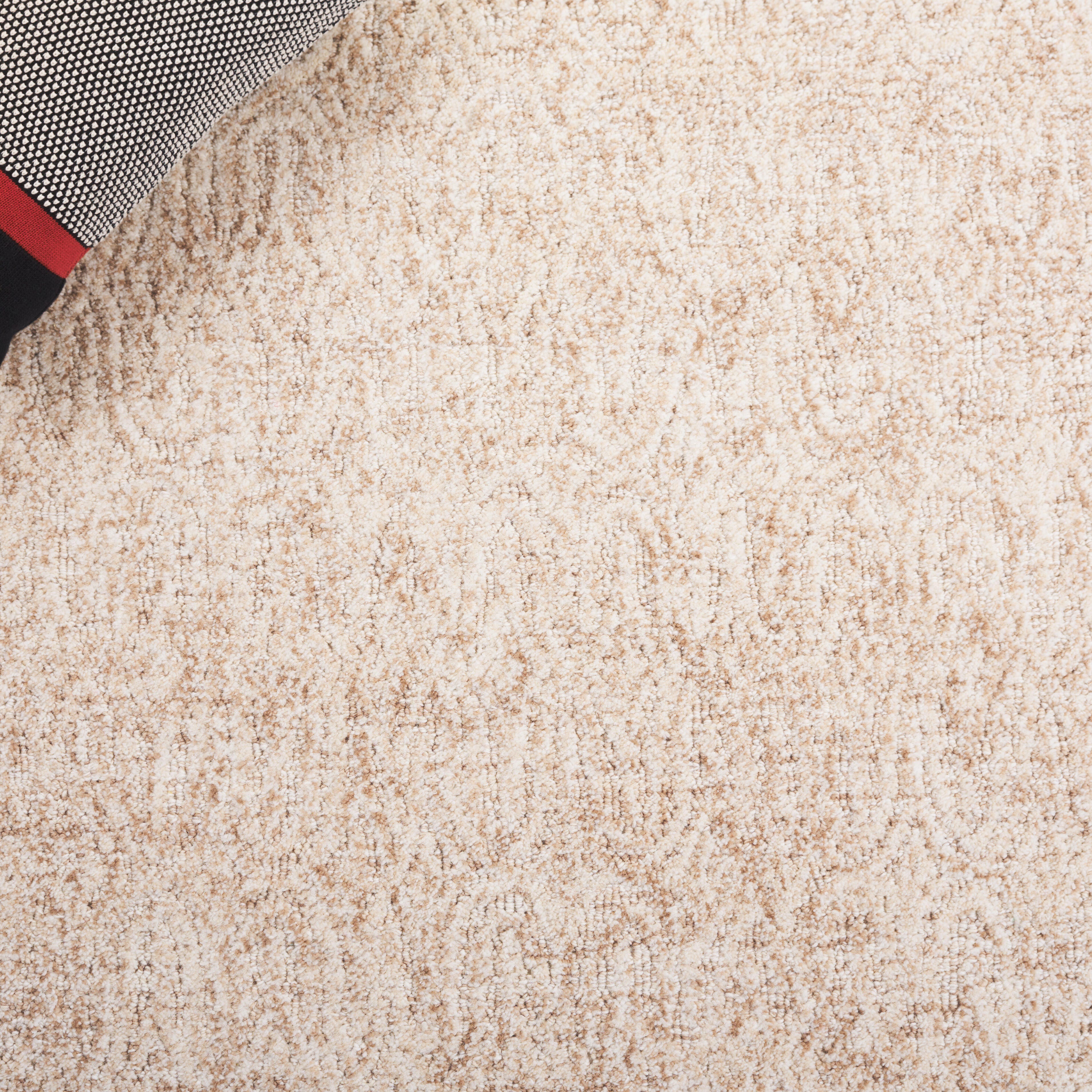 Safavieh Pine 5' x 8' Area Rug, Beige, large