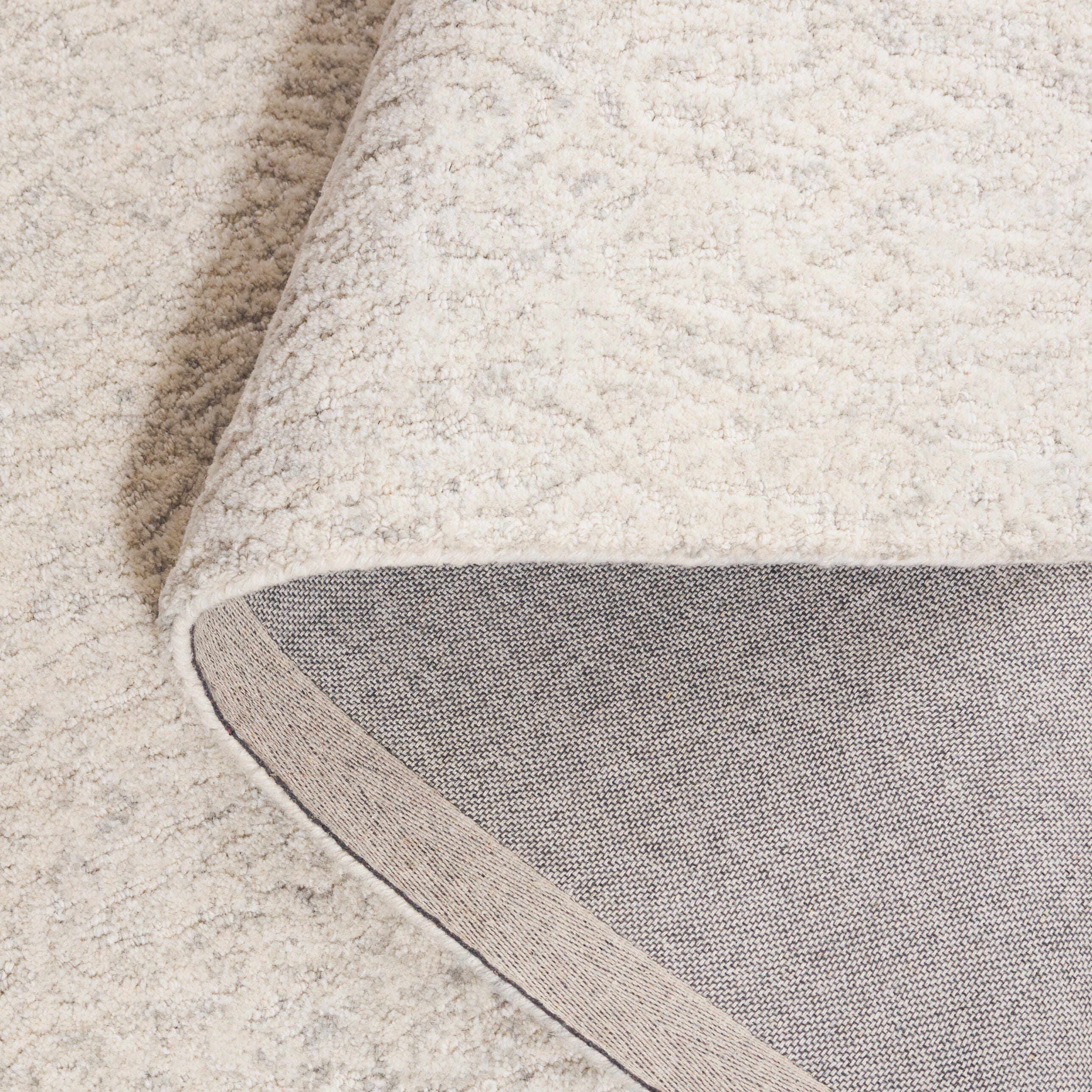 Safavieh Pine 2' 3" x 8' Runner Rug, Silver, large