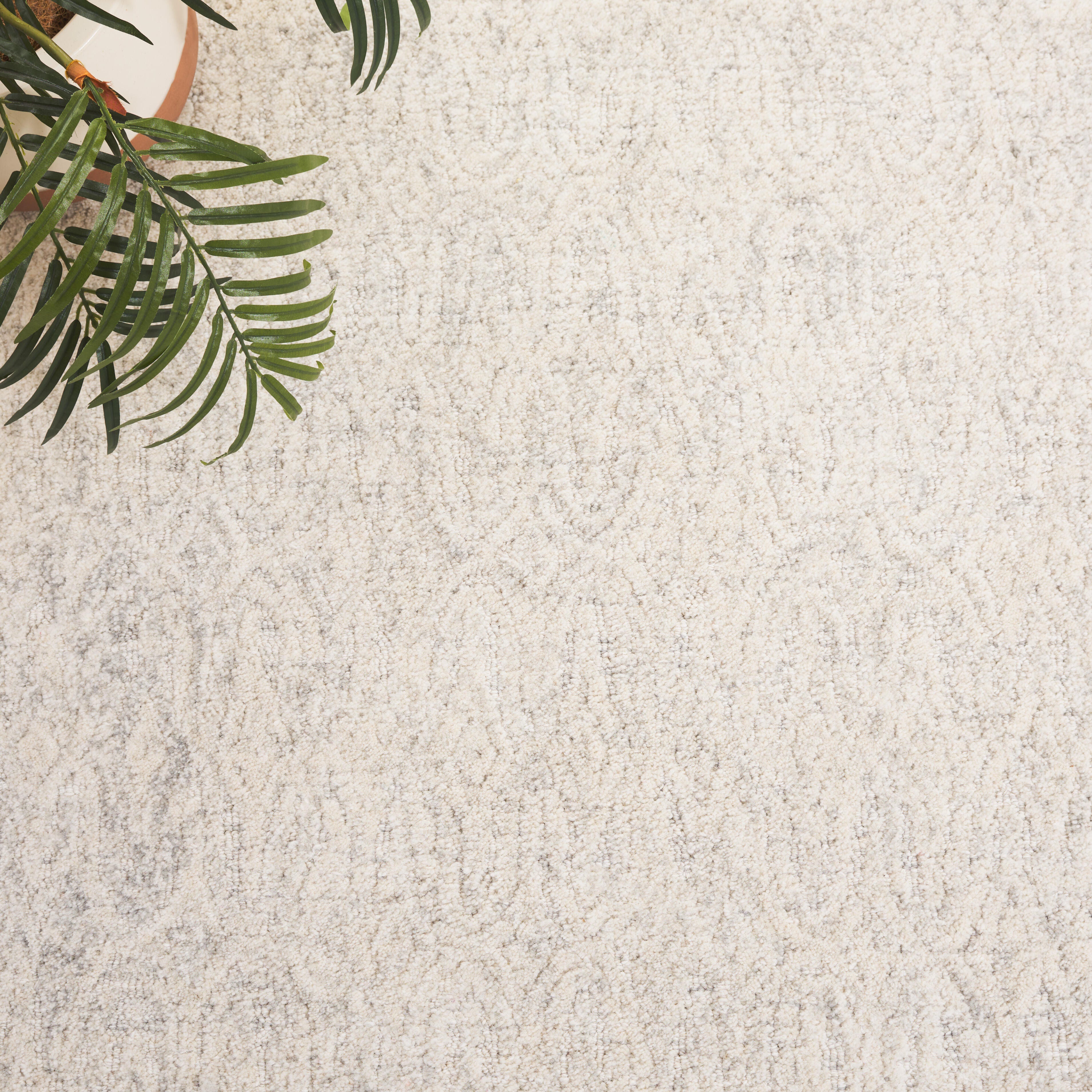 Safavieh Pine 6' x 9' Area Rug, Silver, large