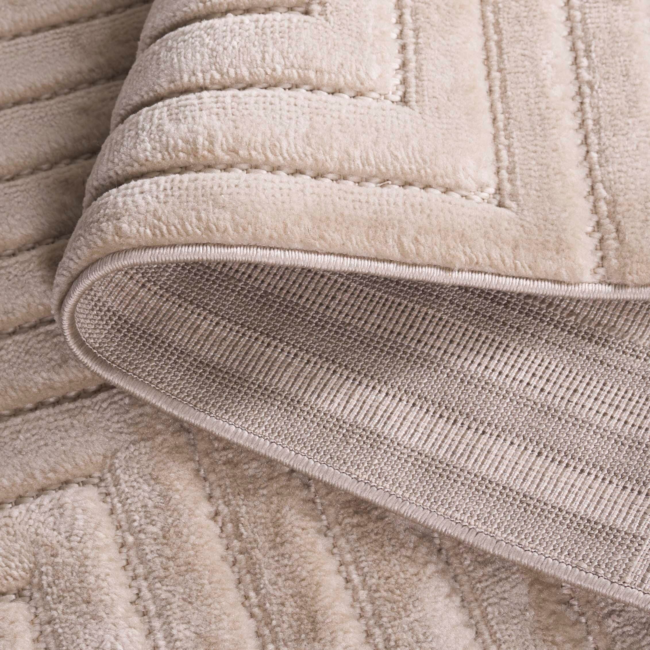 Safavieh Selena 2' 2" x 8' Runner Rug, Beige, large
