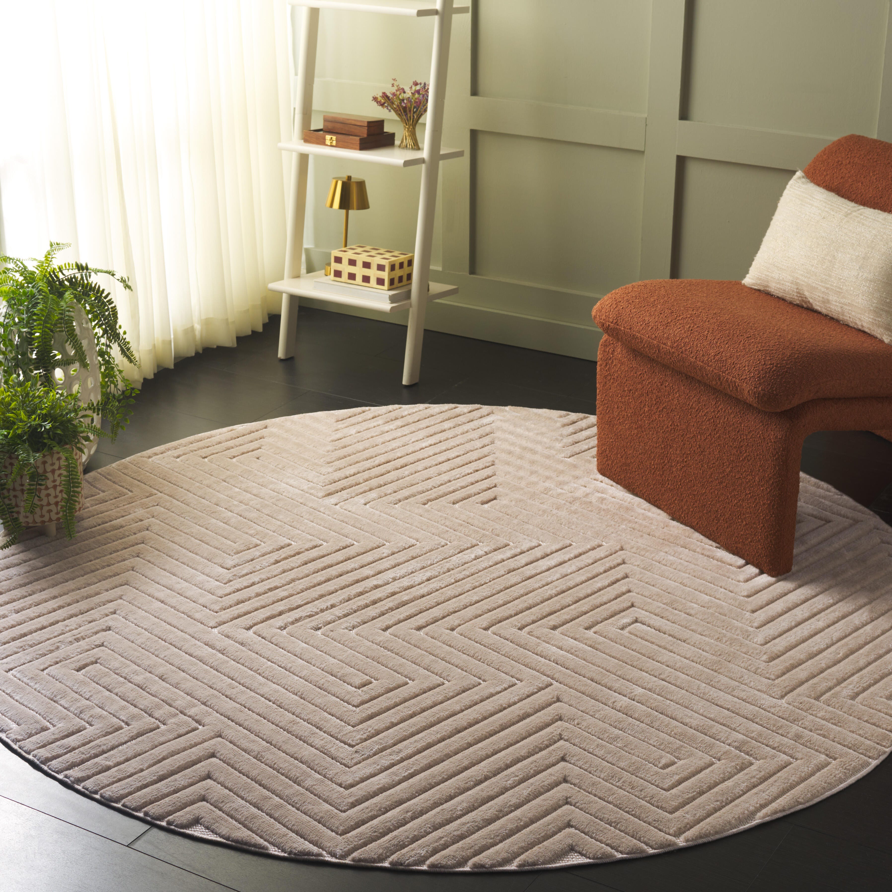Safavieh Selena 6' 7" x 6' 7" Round Area Rug, Beige, large