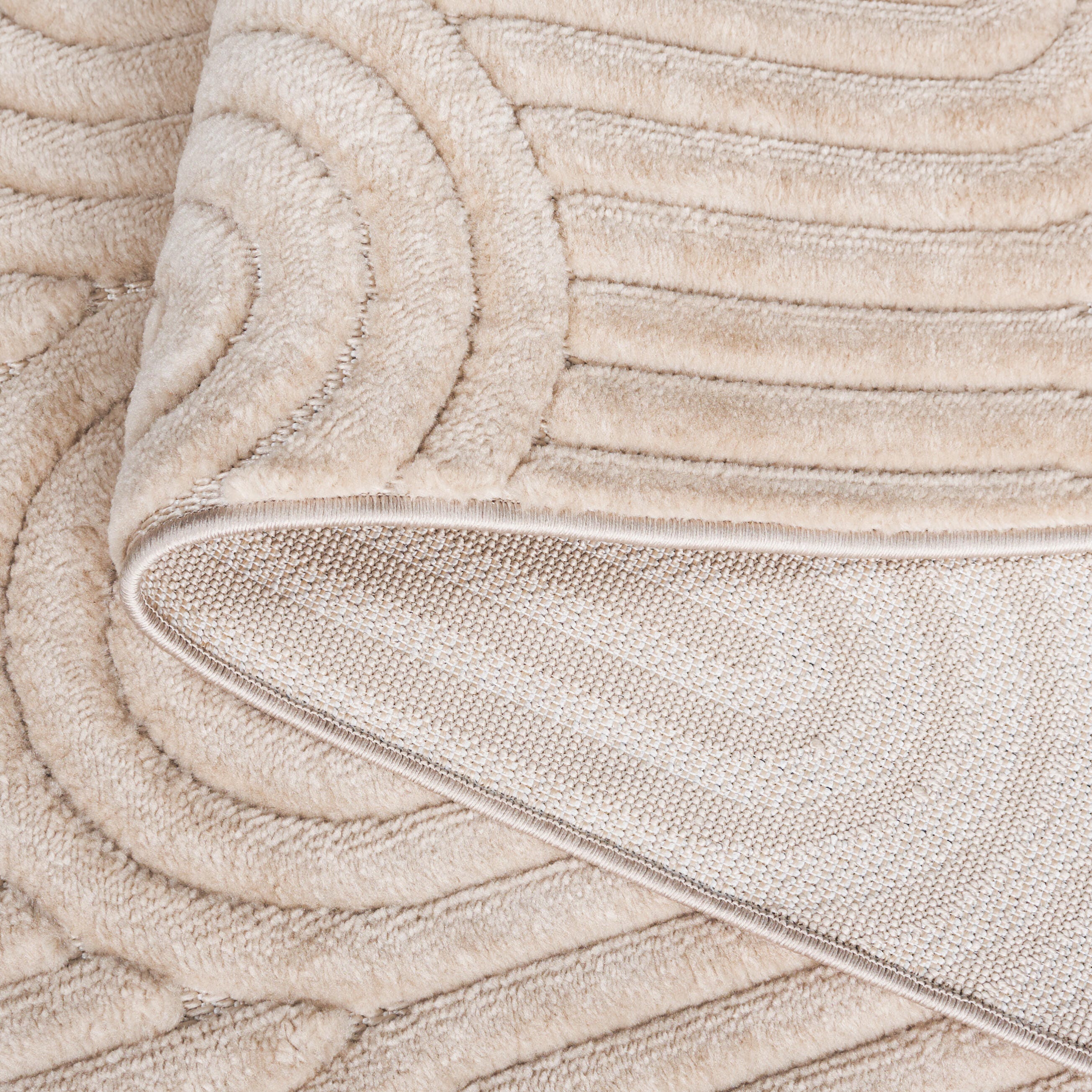 Safavieh Selena 2' 2" x 8' Runner Rug, Beige, large