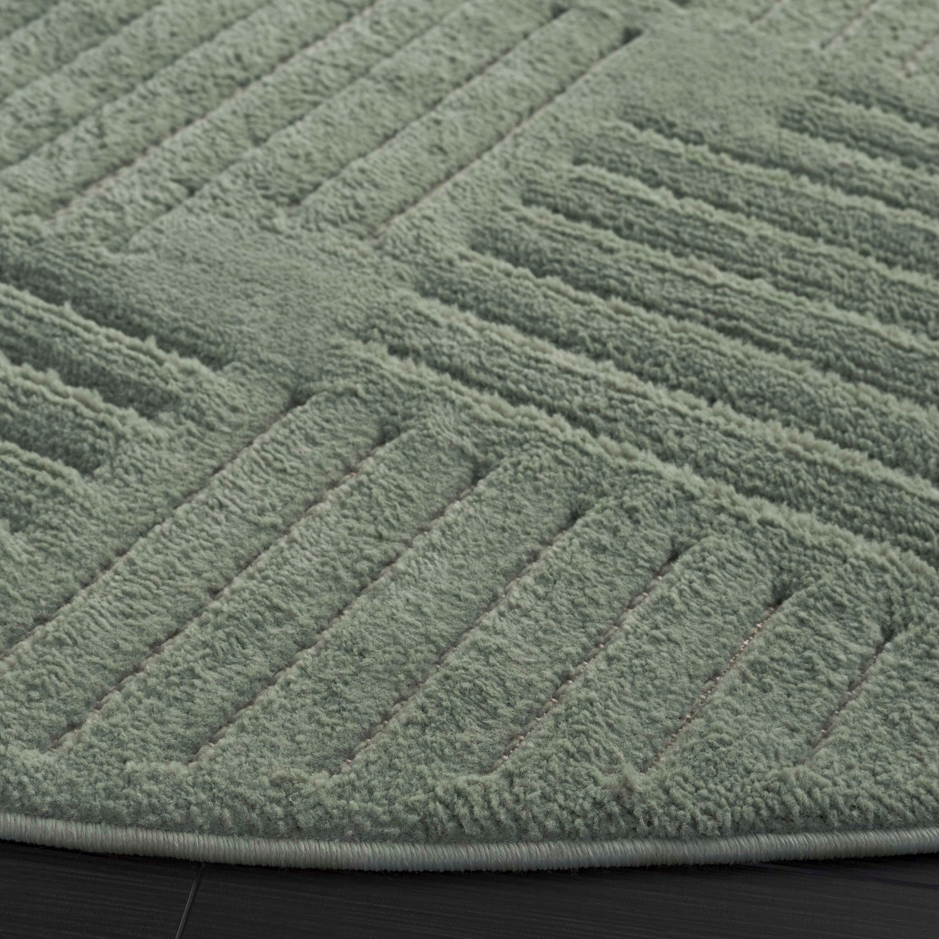 Safavieh Selena 6' 7" x 6' 7" Round Area Rug, Green, large