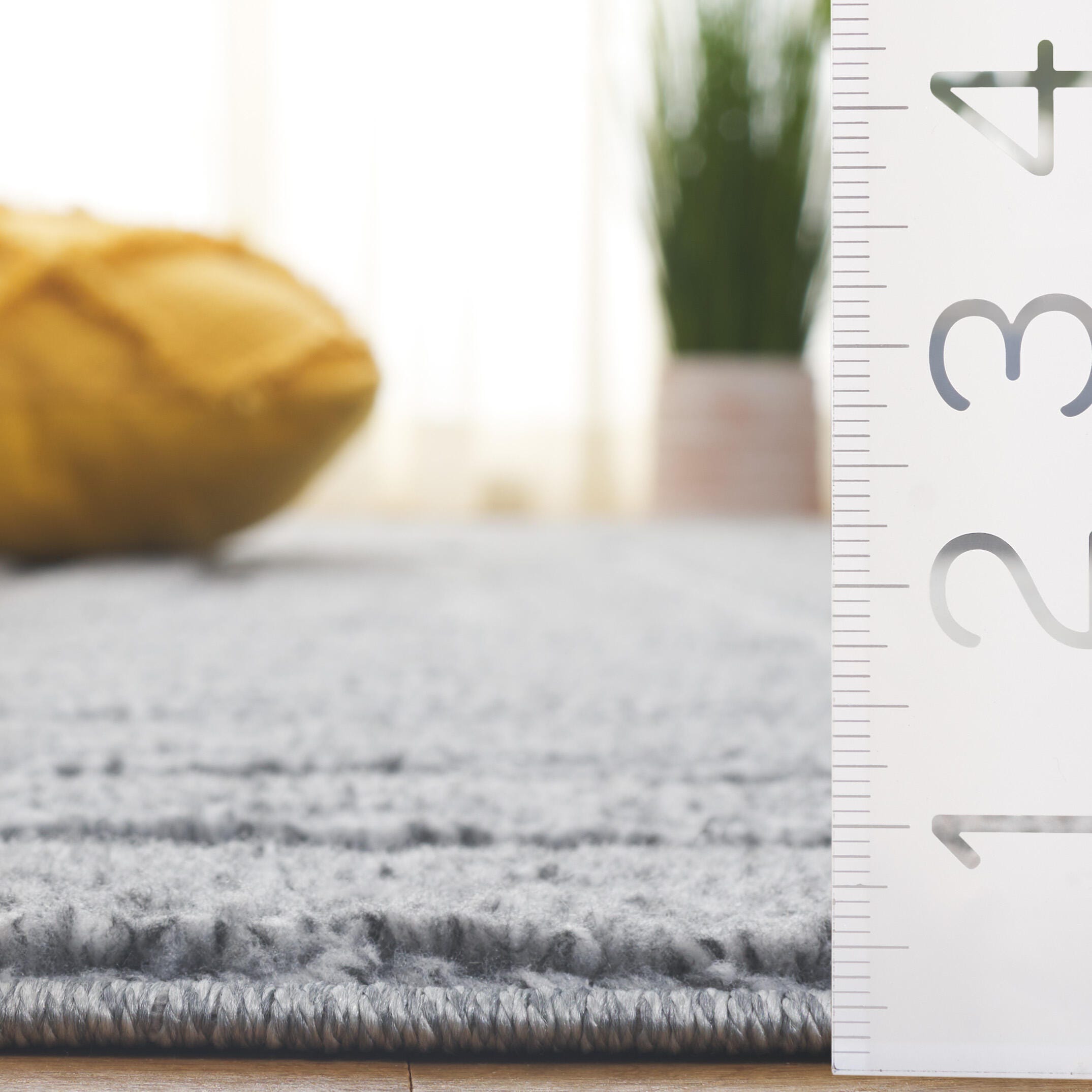 Safavieh Ramona 2' 2" x 8' Runner Rug, Gray, large