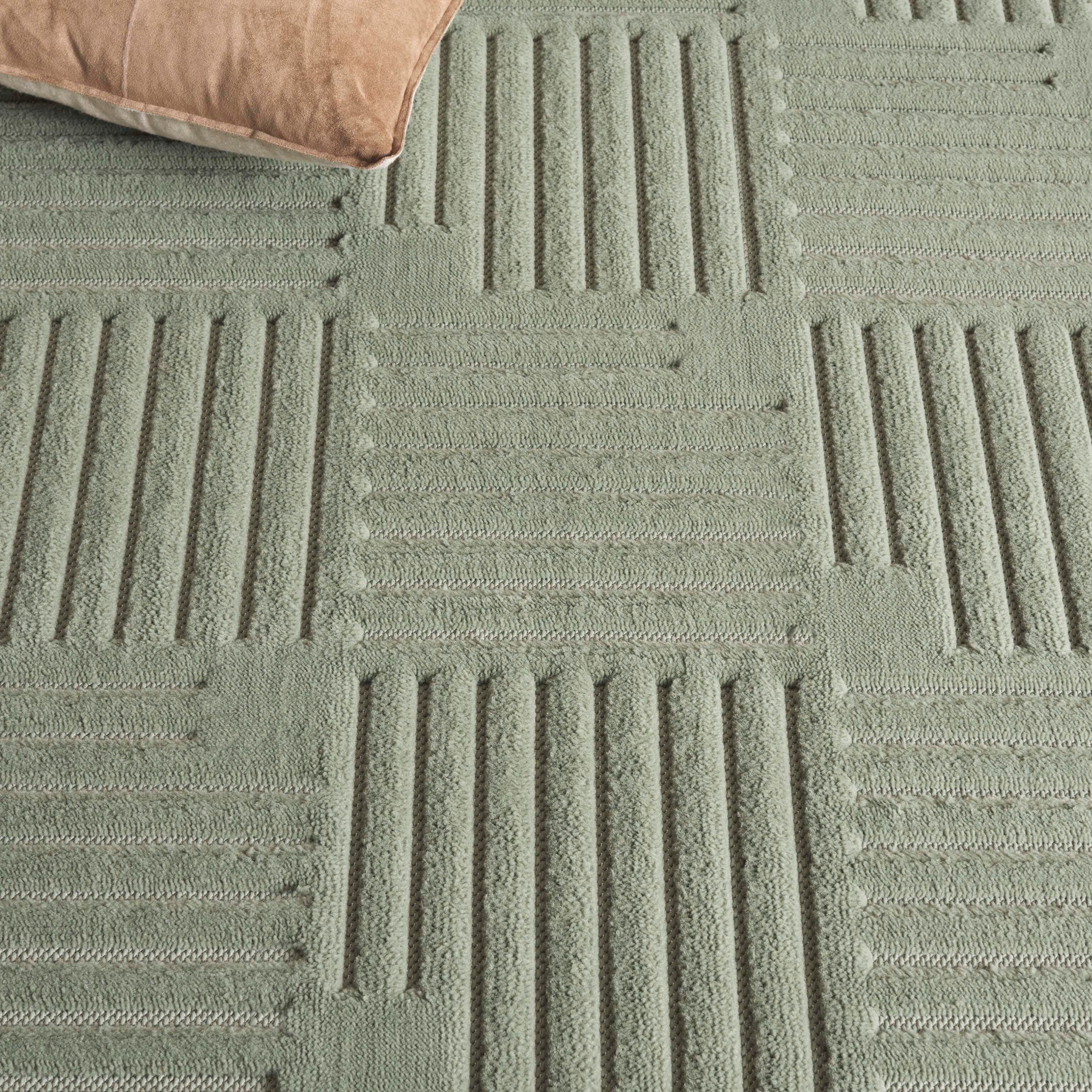 Safavieh Selena 8' x 10' Area Rug, Green, large