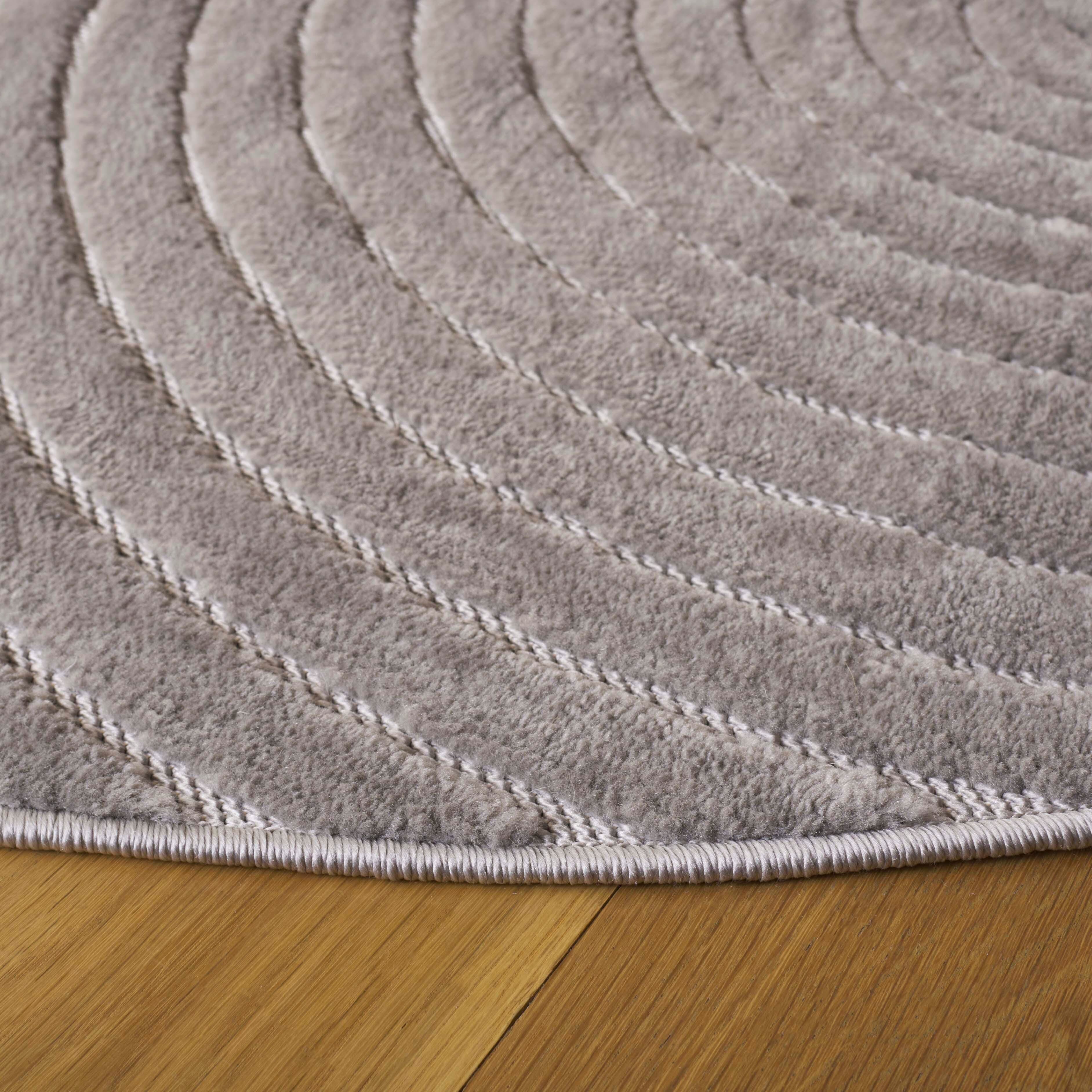 Safavieh Selena 4' x 6' Area Rug, Gray, large
