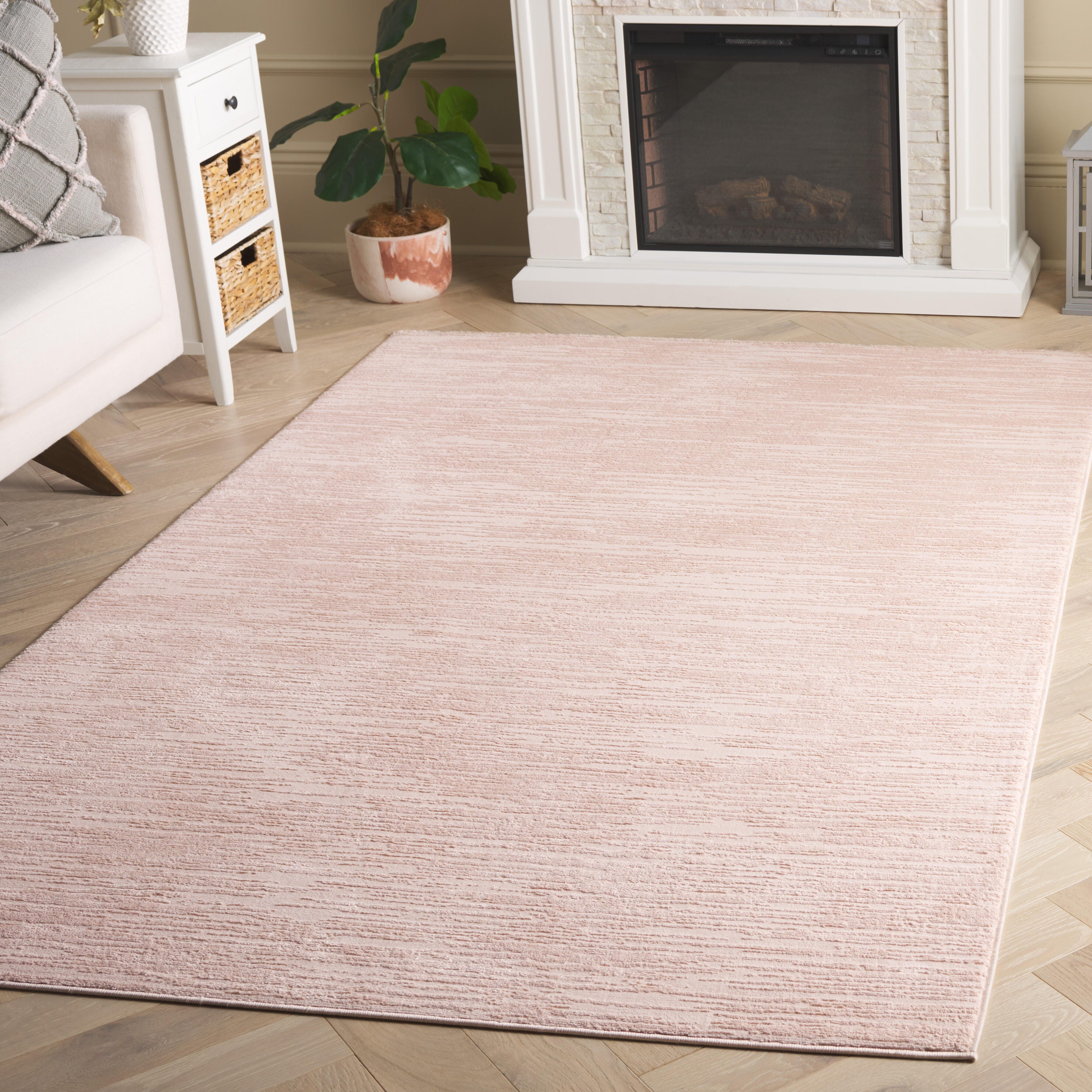 Safavieh Revive 4' x 6' Area Rug, Pink, rollover