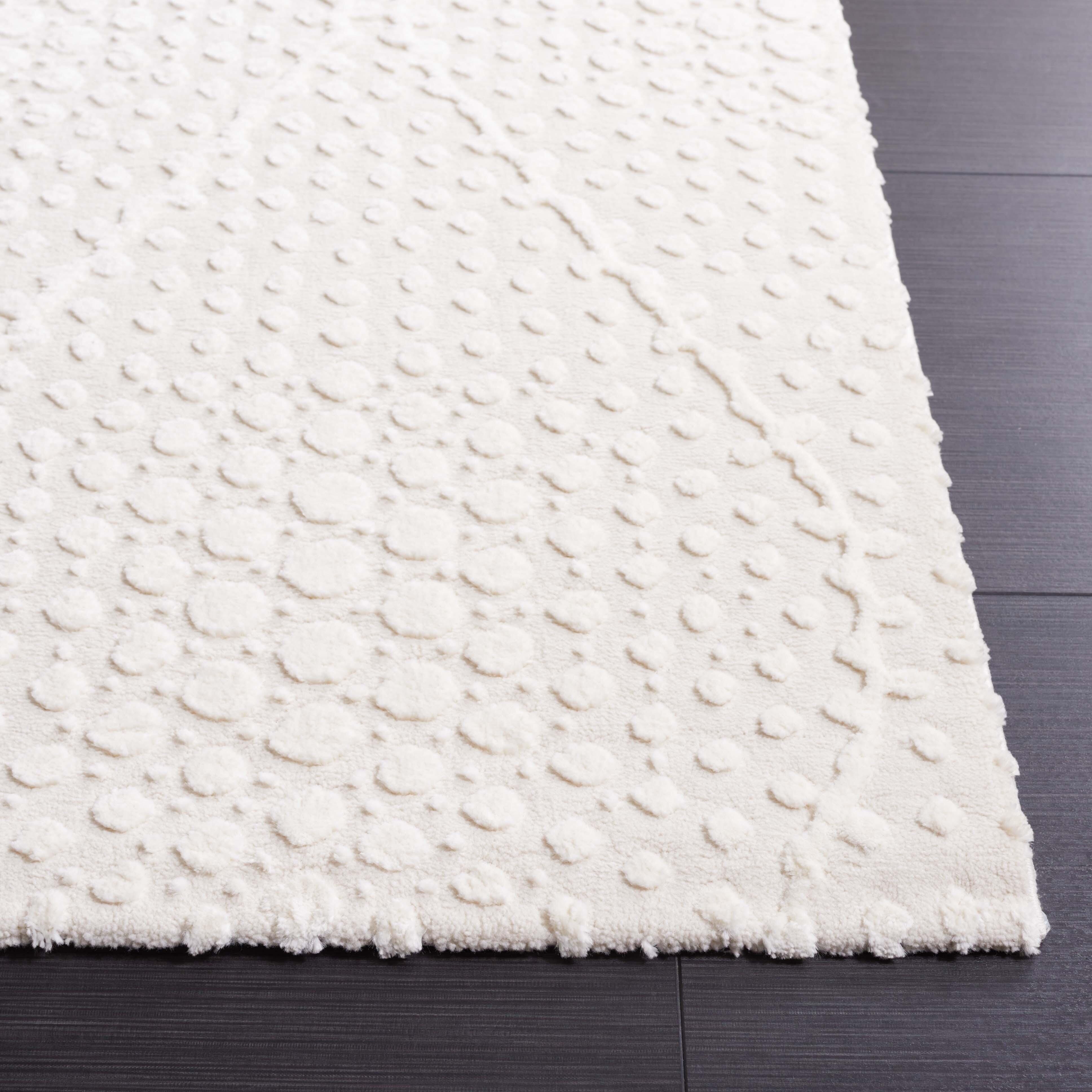 Safavieh Revive 4' x 6' Area Rug, Ivory, large