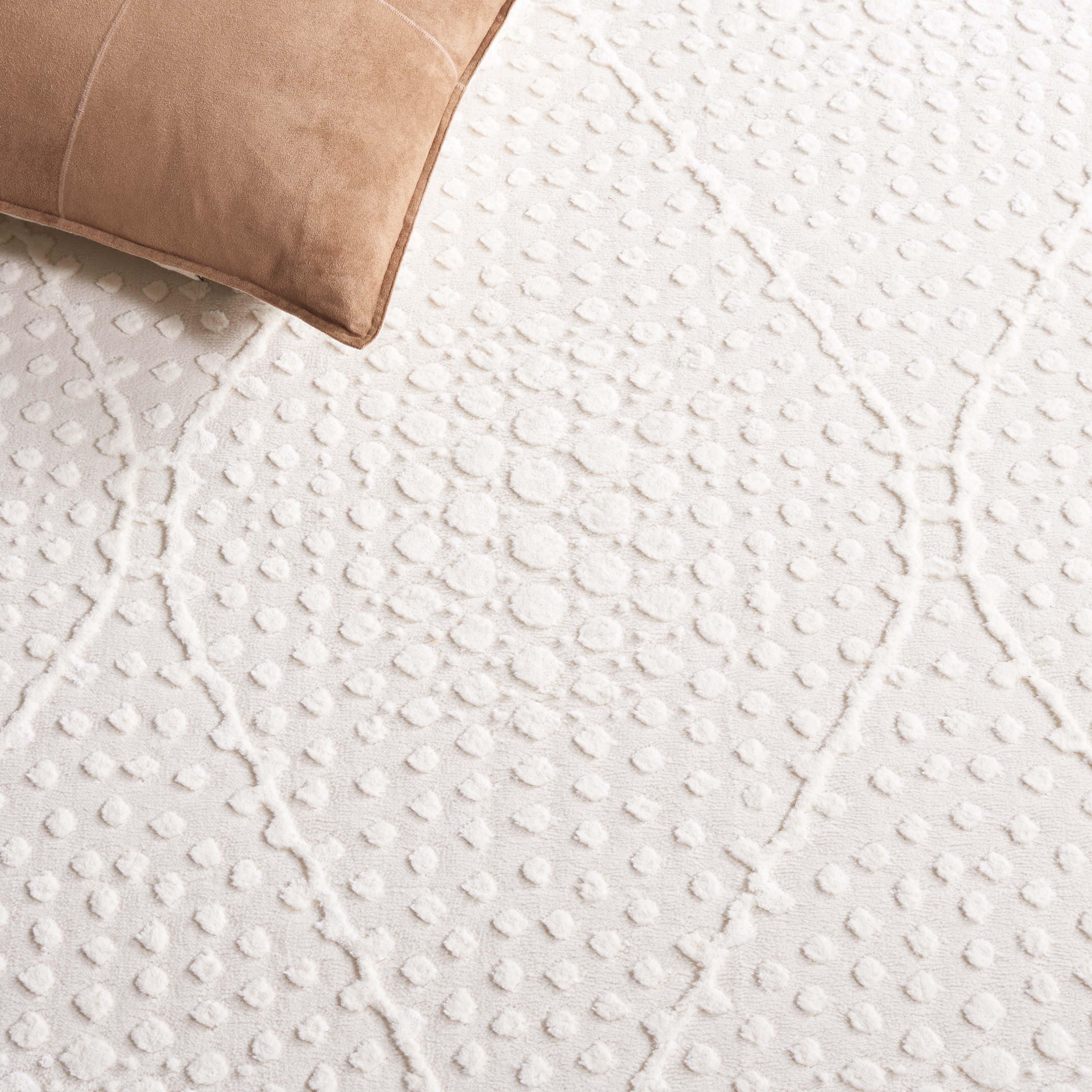 Safavieh Revive 4' x 6' Area Rug, Ivory, large