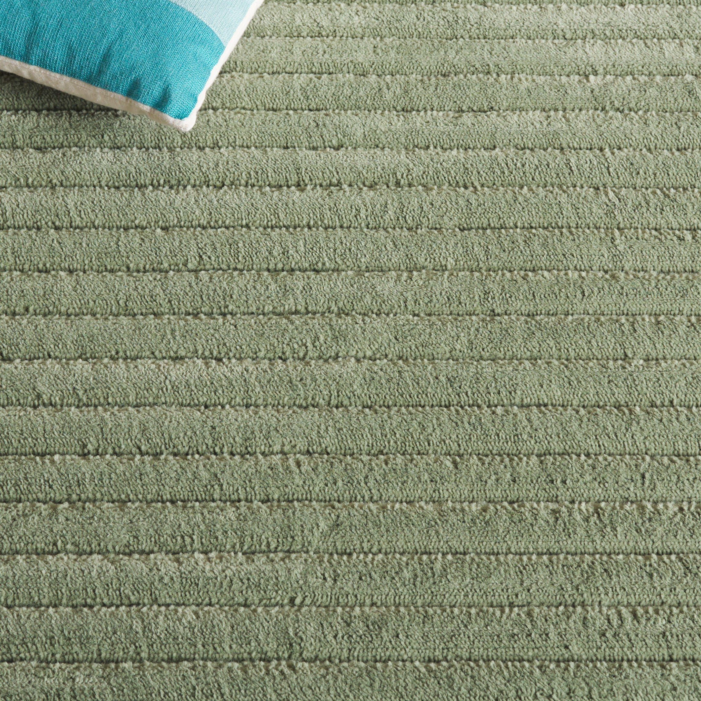 Safavieh Selena 6' 7" x 6' 7" Square Area Rug, Green, large