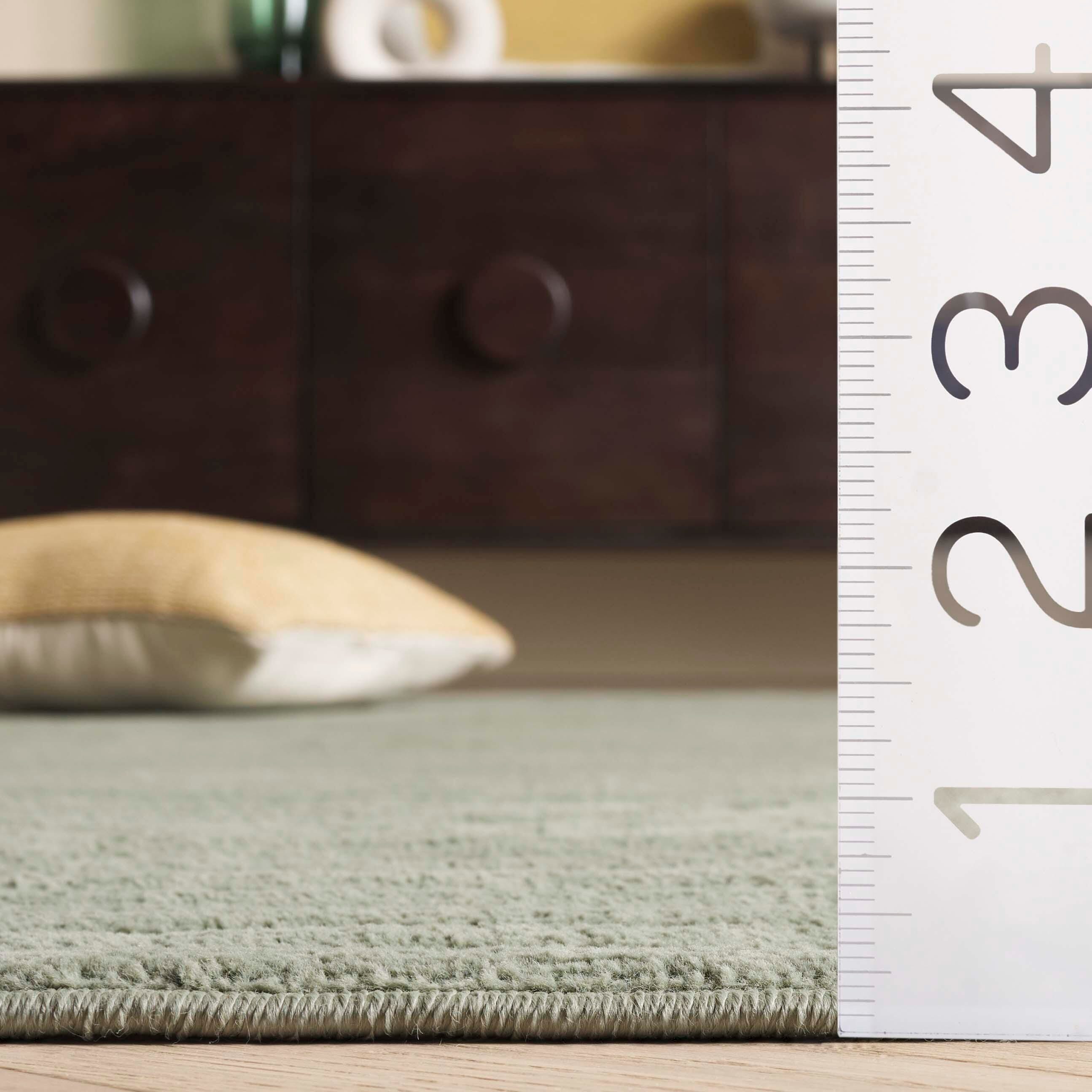 Safavieh Selena 9' x 12' Area Rug, Green, large