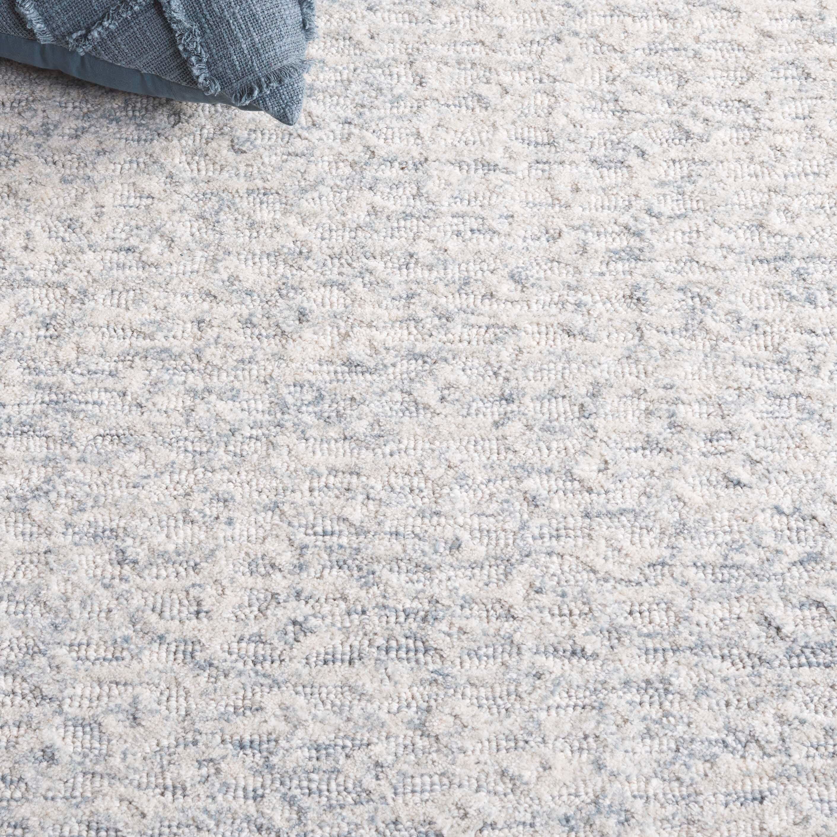 Safavieh Pine 6' x 9' Area Rug, Light Blue/Ivory, large