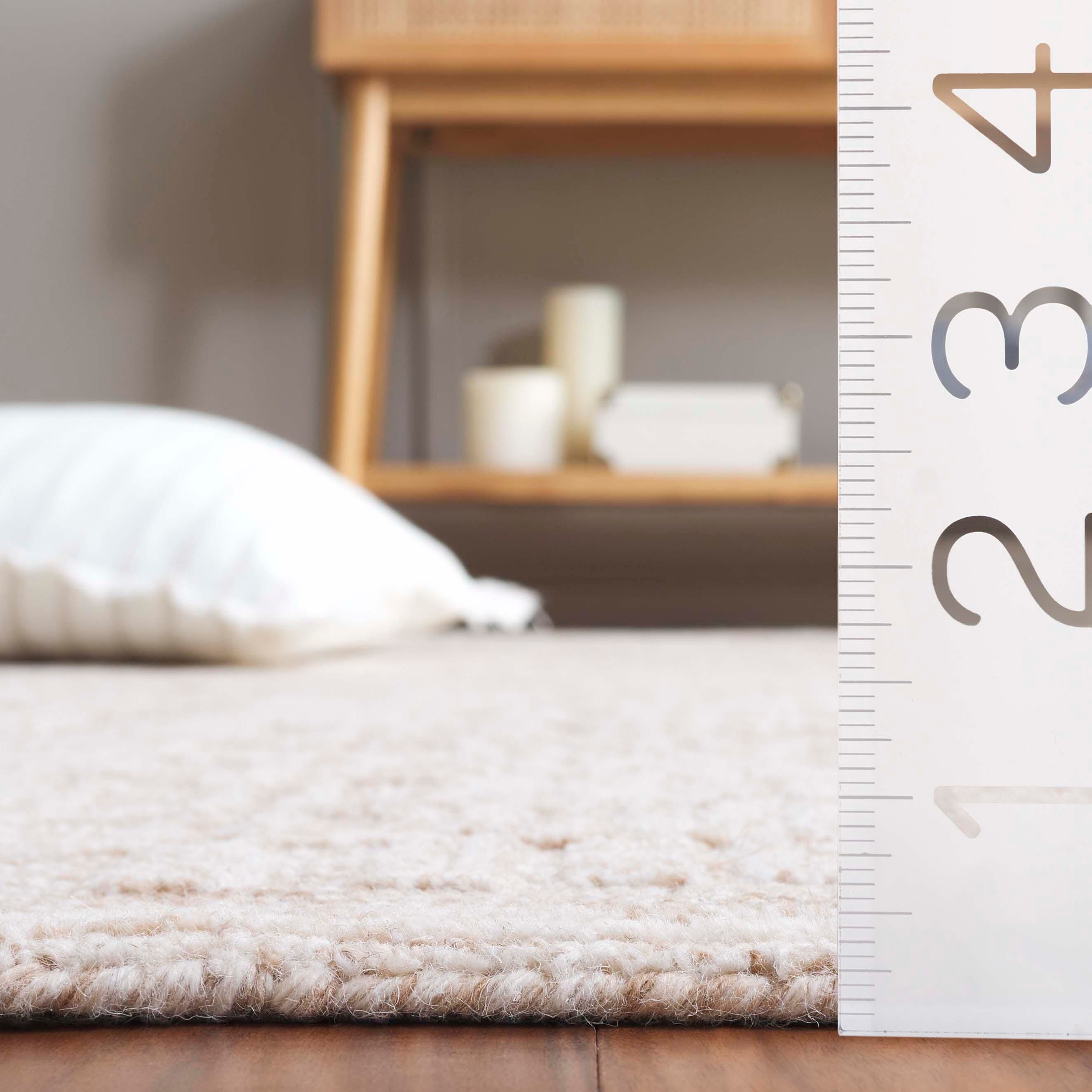 Safavieh Pine 8' x 10' Area Rug, Light Brown/Ivory, large