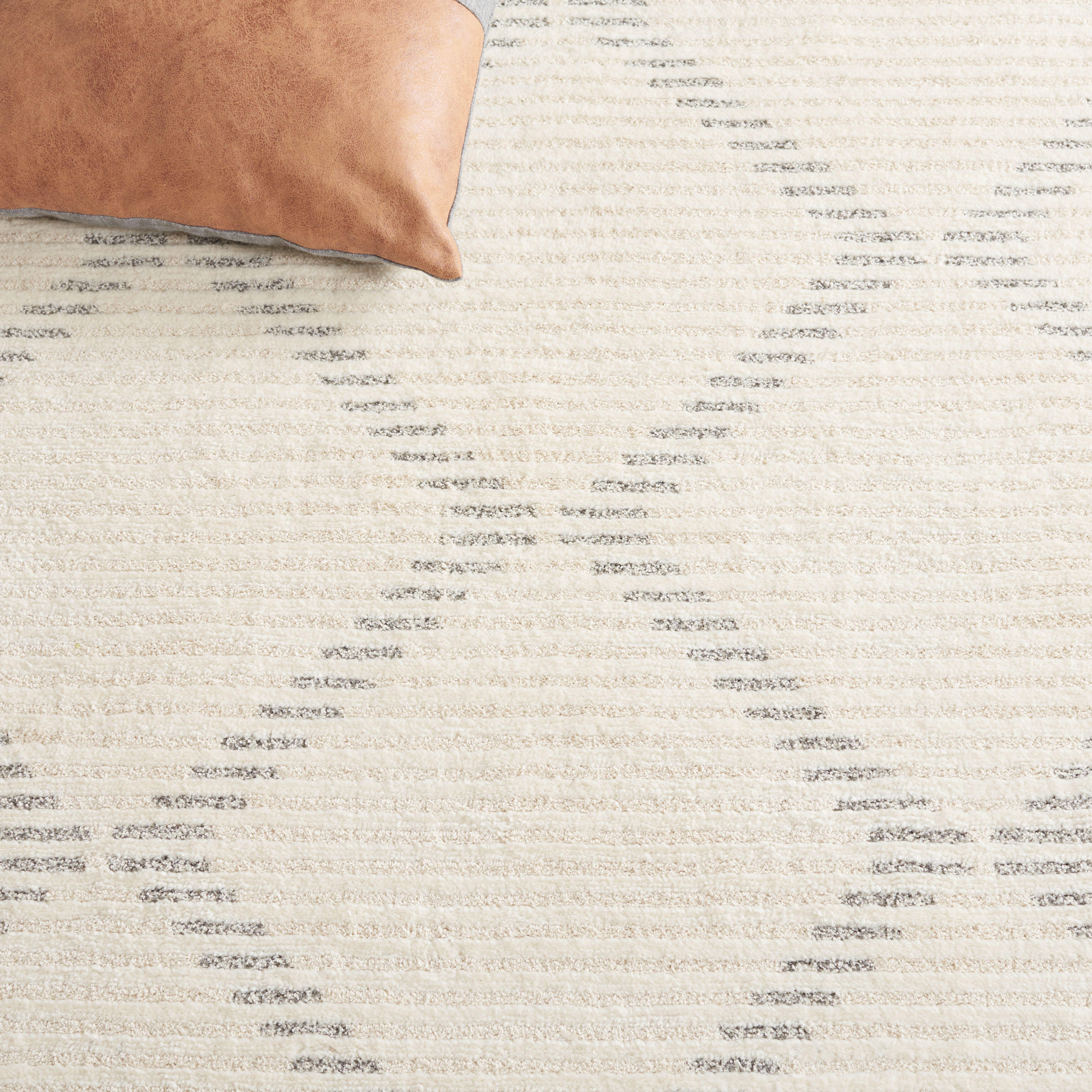 Safavieh Neptune 2' 2" x 8' Runner Rug, Ivory/Gray, large
