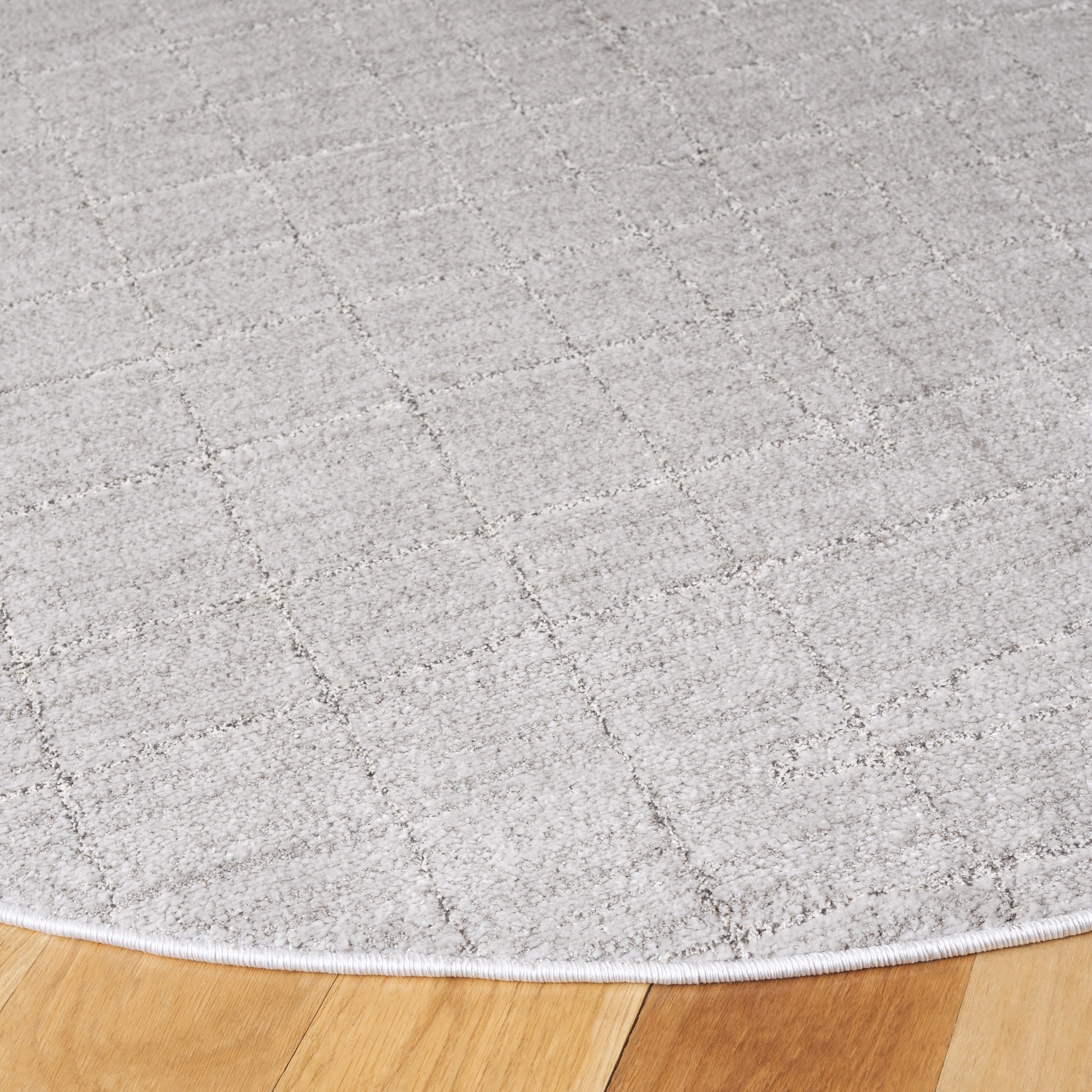 Safavieh Neptune 6' 7" x 6' 7" Round Area Rug, Light Gray/Gray, large