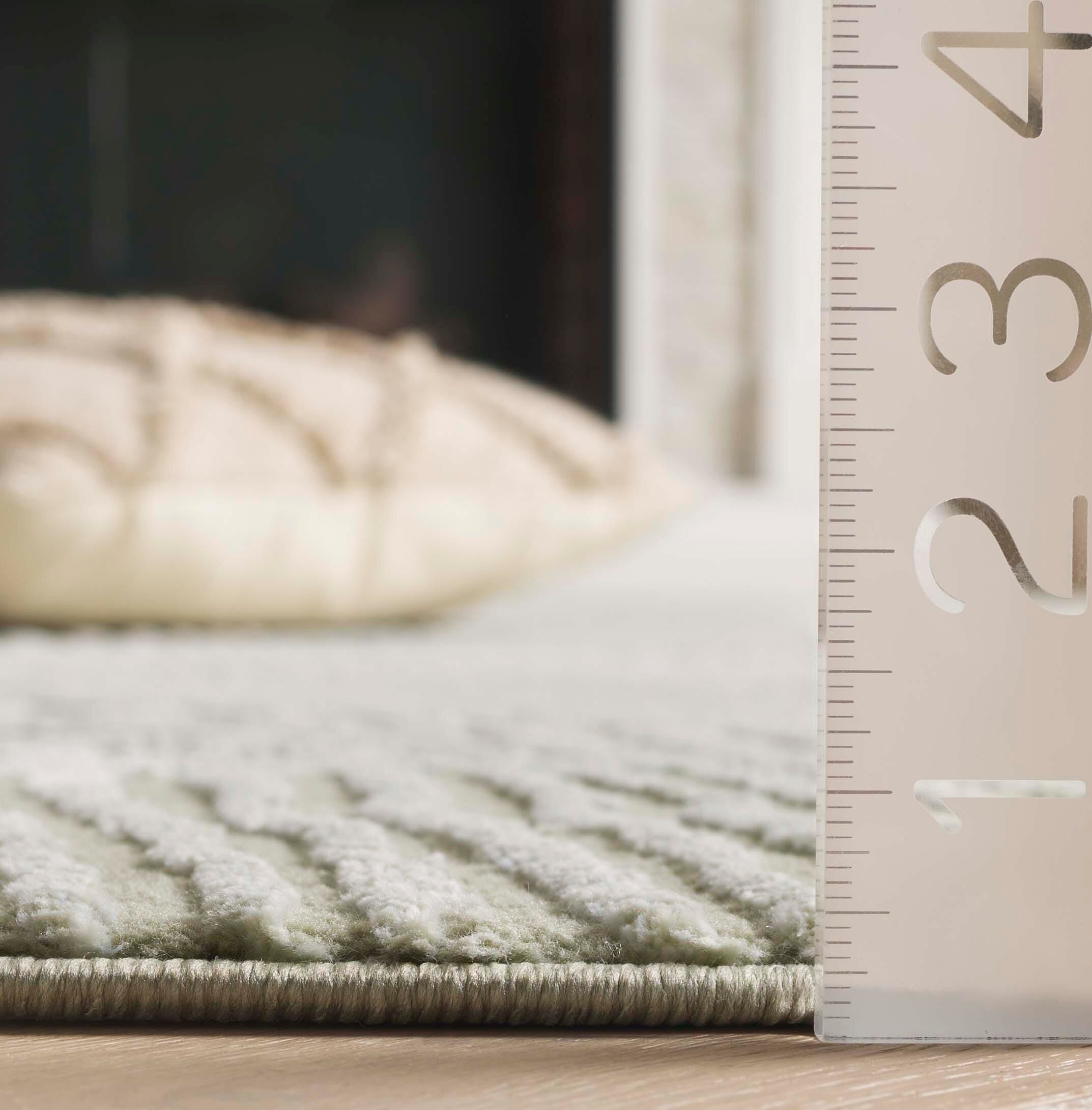 Safavieh Revive 2' 7" x 5' Area Rug, Sage/Ivory, large