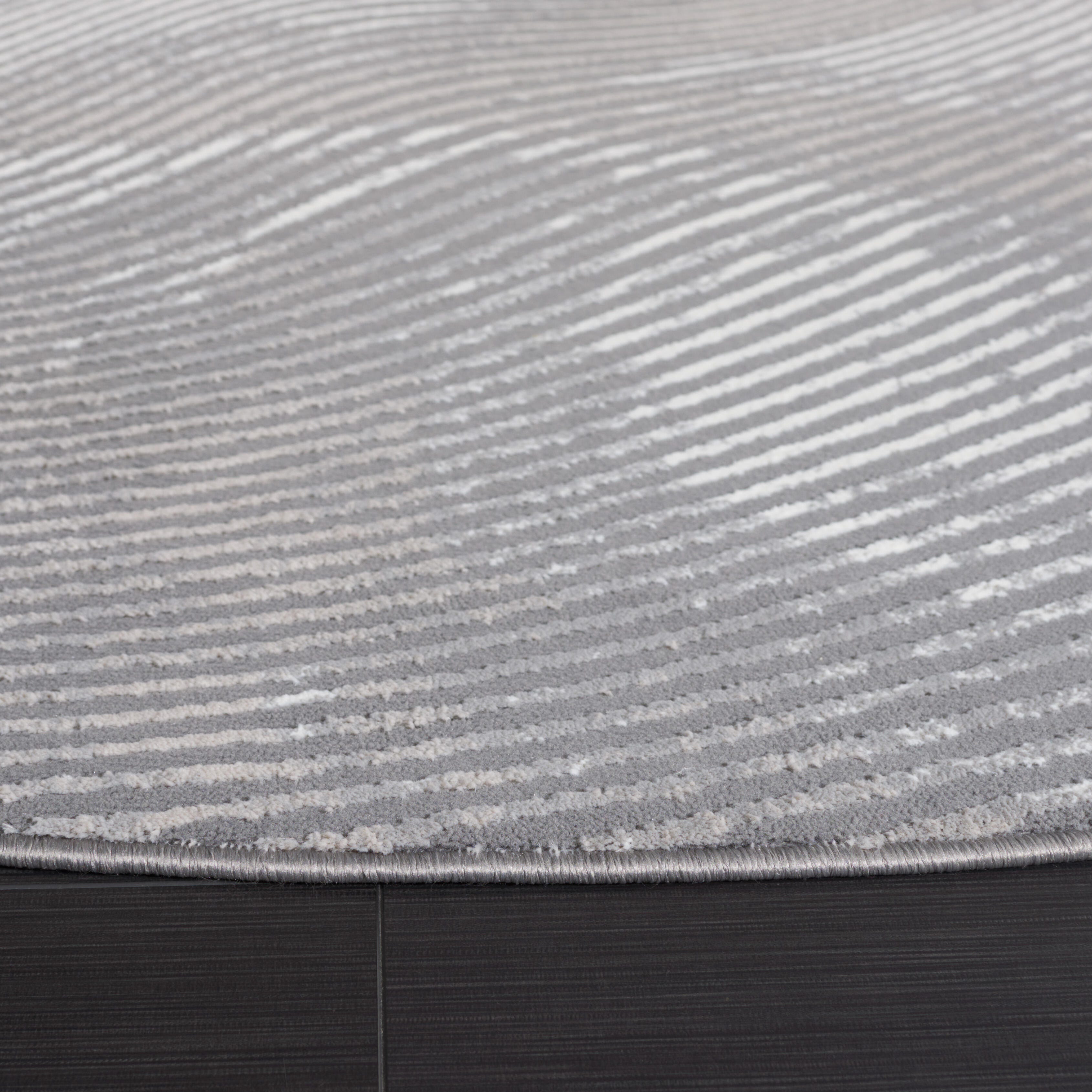 Safavieh Revive 6' 7" x 6' 7" Round Area Rug, Gray, large