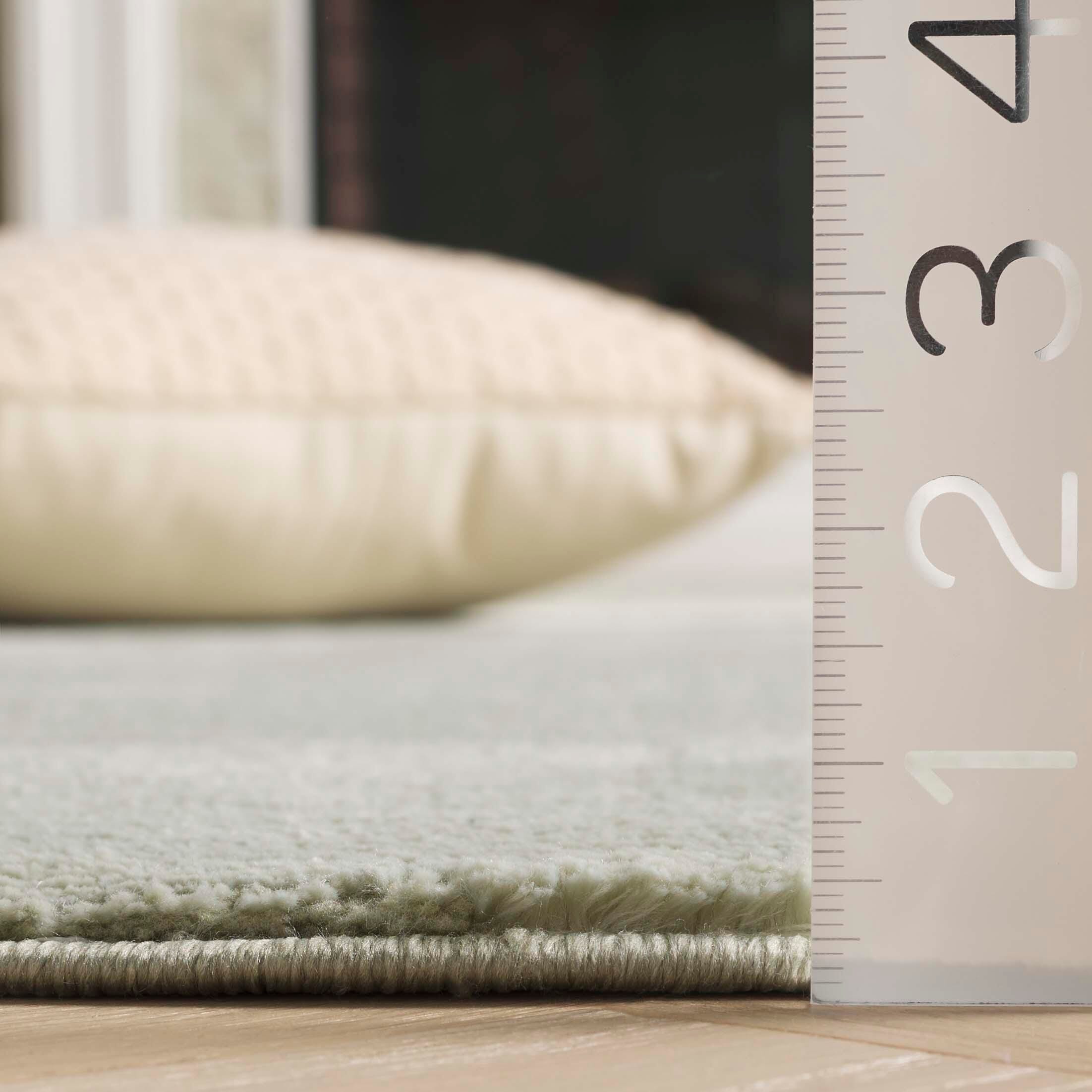 Safavieh Revive 2' 7" x 5' Area Rug, Sage, large