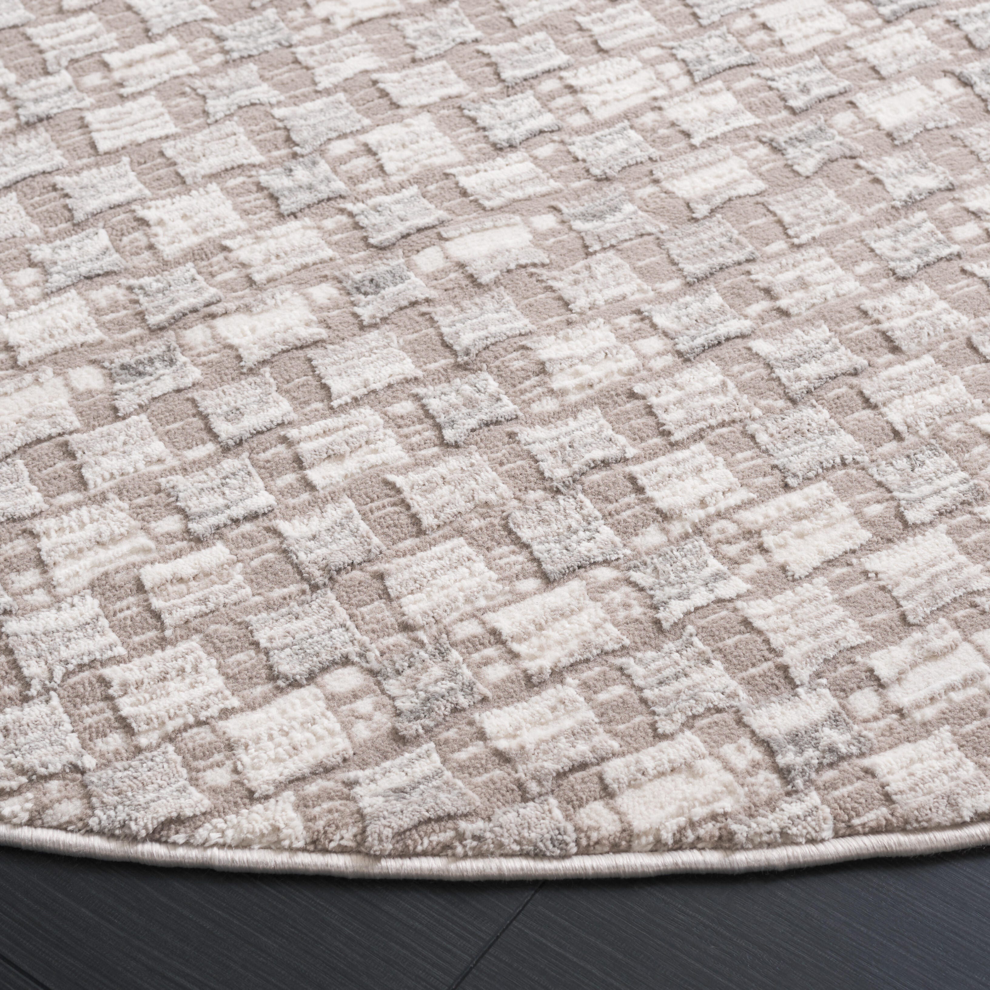 Safavieh Revive 6' 7" x 6' 7" Round Area Rug, Ivory/Taupe, large