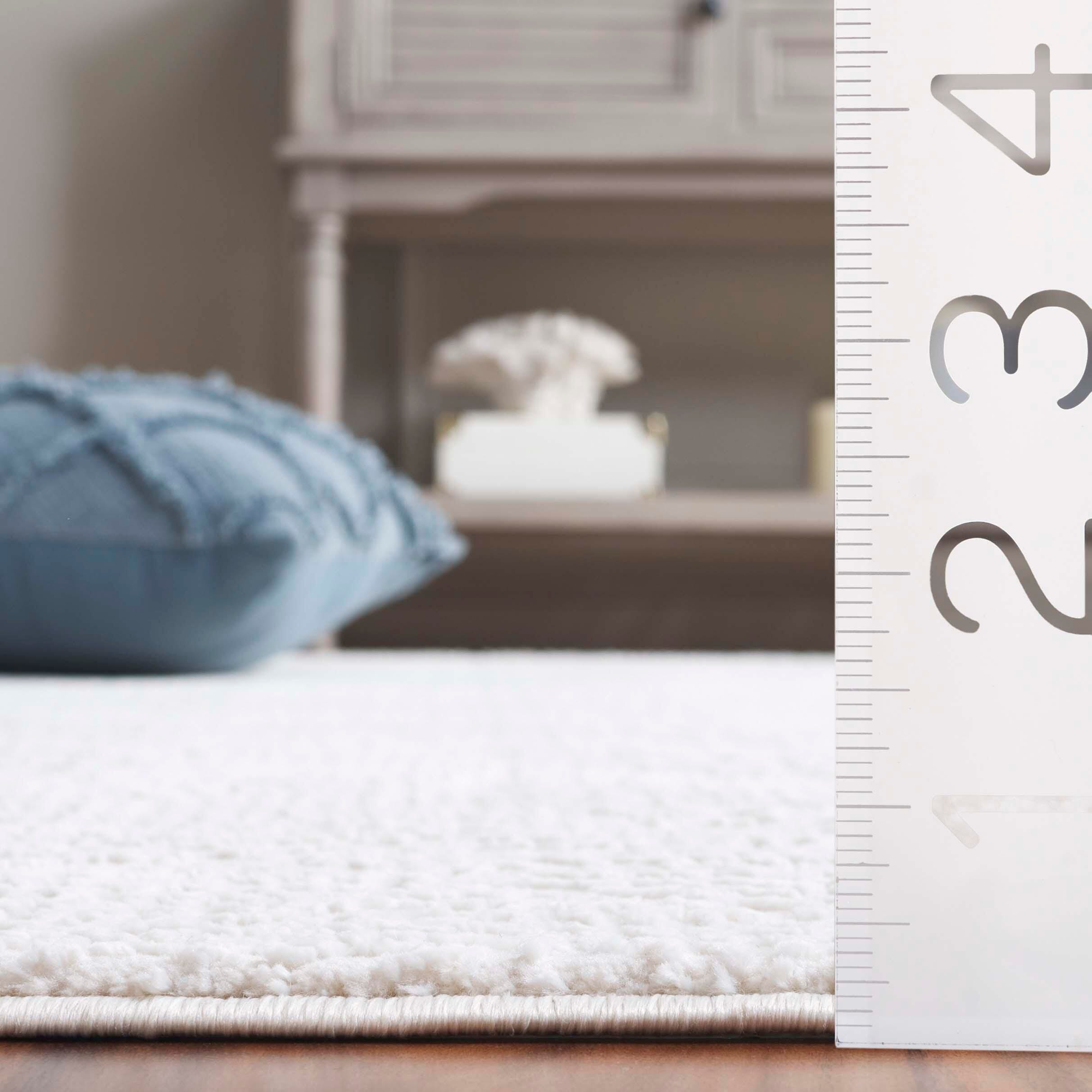 Safavieh Revive 6' 7" x 6' 7" Square Area Rug, Ivory, large